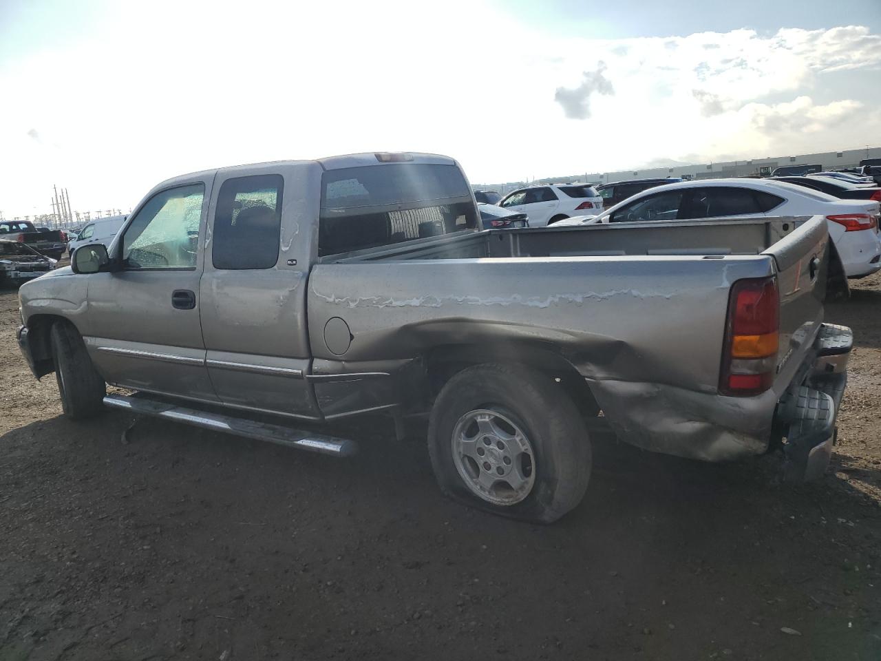 Photo 1 VIN: 2GTEC19VXY1223311 - GMC SIERRA 