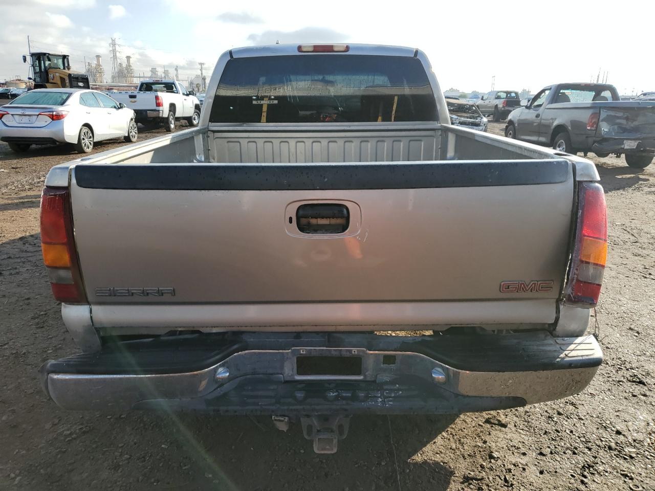 Photo 5 VIN: 2GTEC19VXY1223311 - GMC SIERRA 