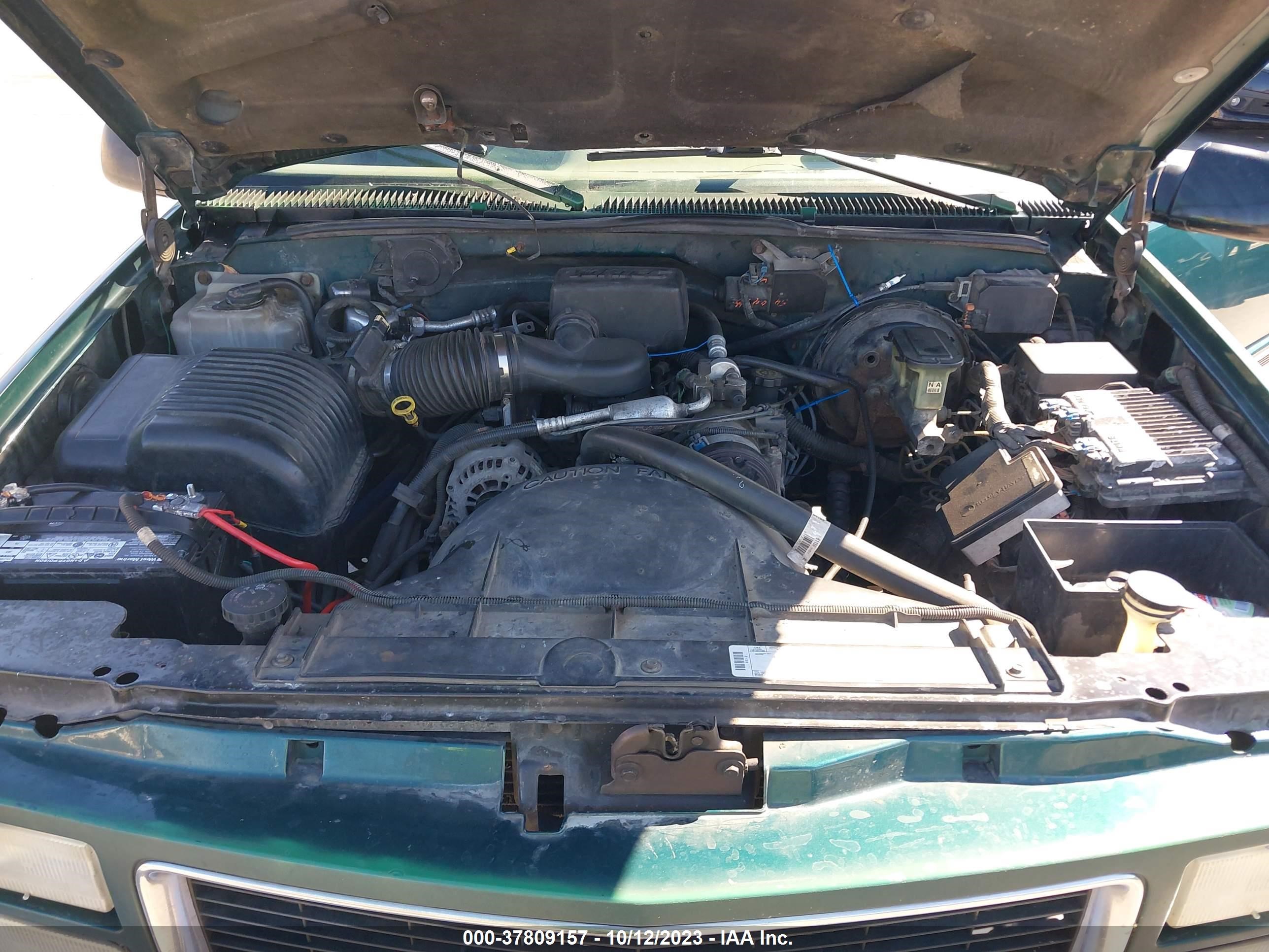 Photo 9 VIN: 2GTEC19W4T1542401 - GMC SIERRA 