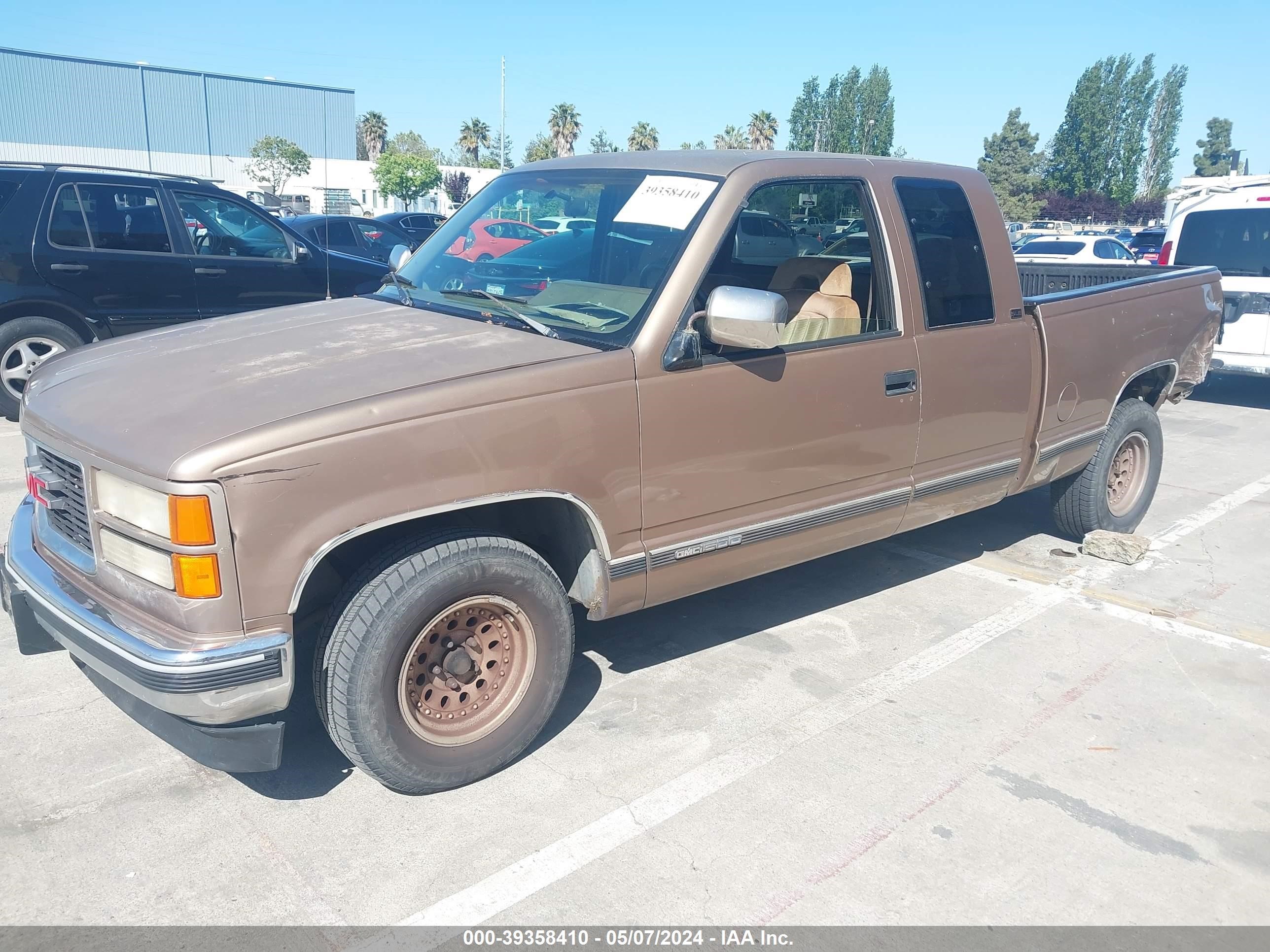 Photo 1 VIN: 2GTEC19Z2R1580972 - GMC SIERRA 