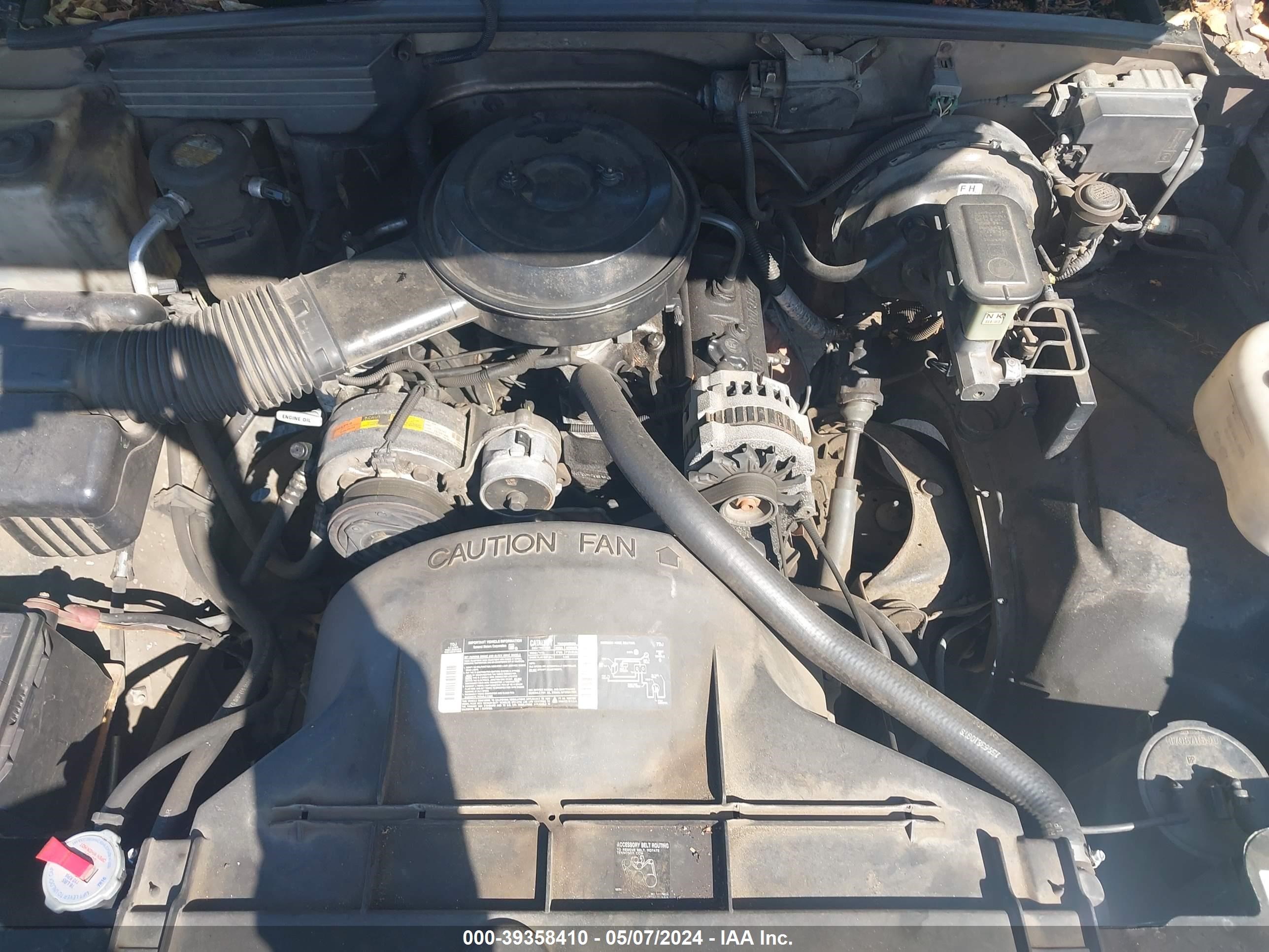 Photo 9 VIN: 2GTEC19Z2R1580972 - GMC SIERRA 