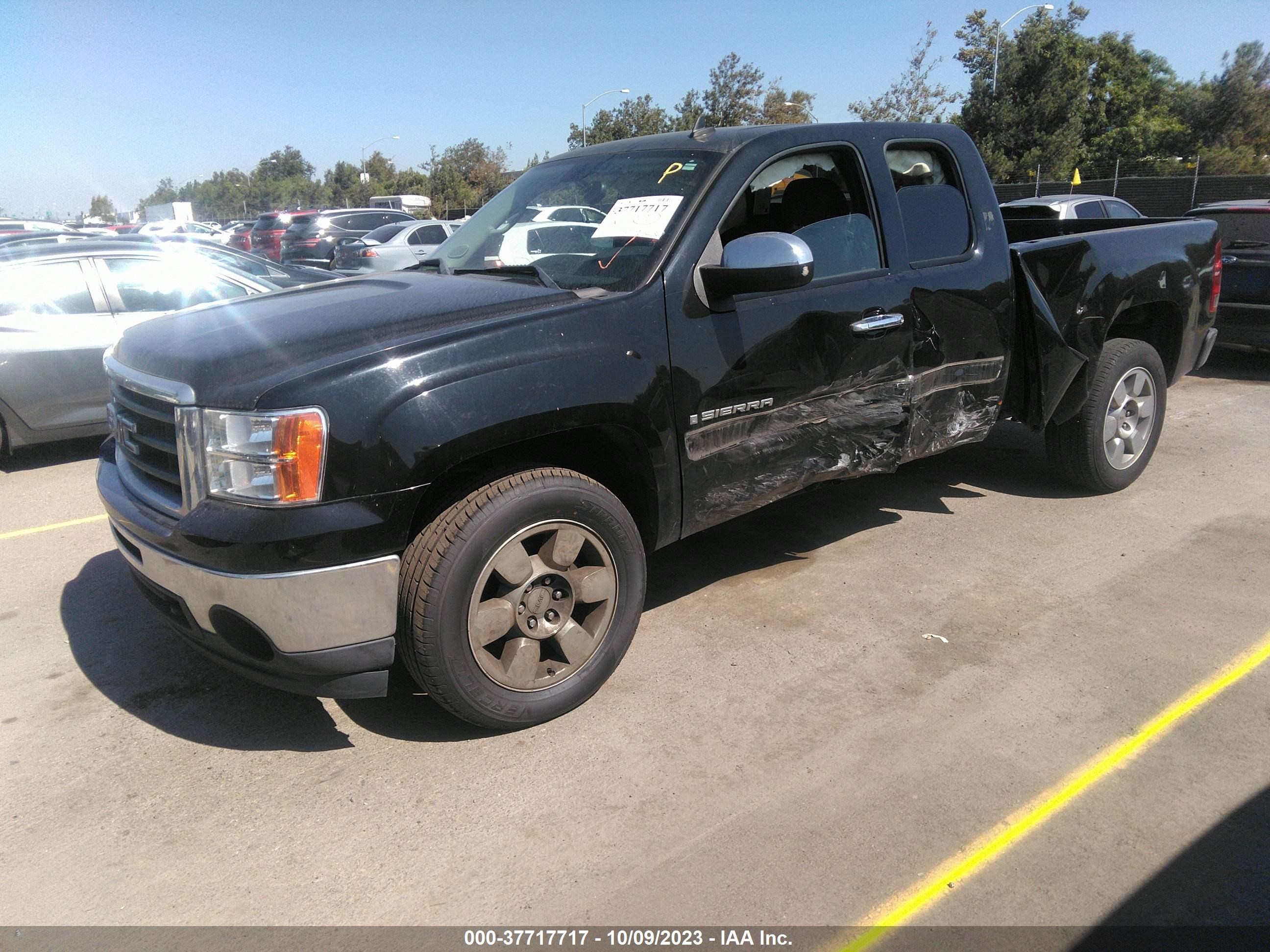 Photo 1 VIN: 2GTEC29J991126167 - GMC SIERRA 