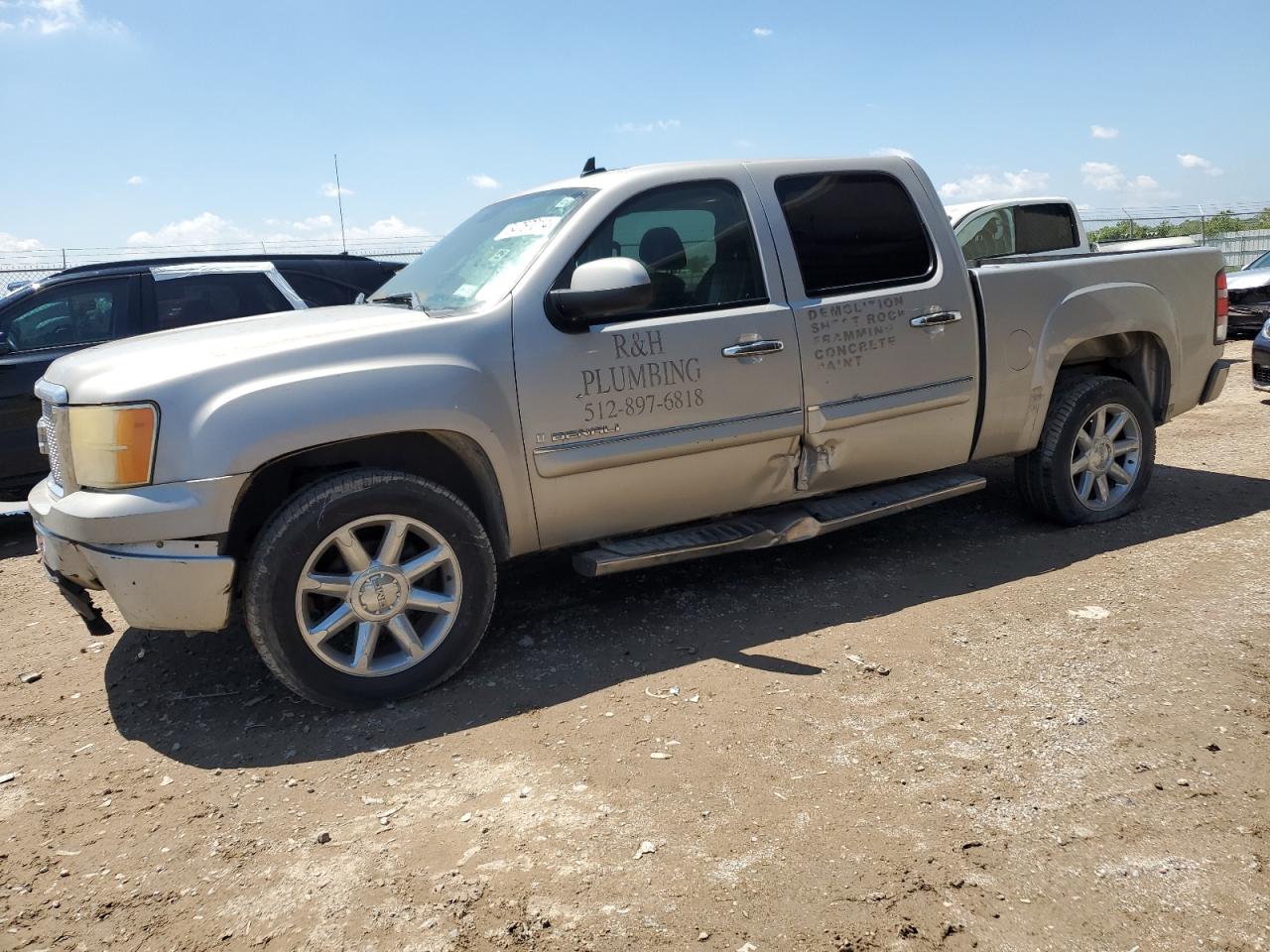 Photo 0 VIN: 2GTEC638181312698 - GMC SIERRA 