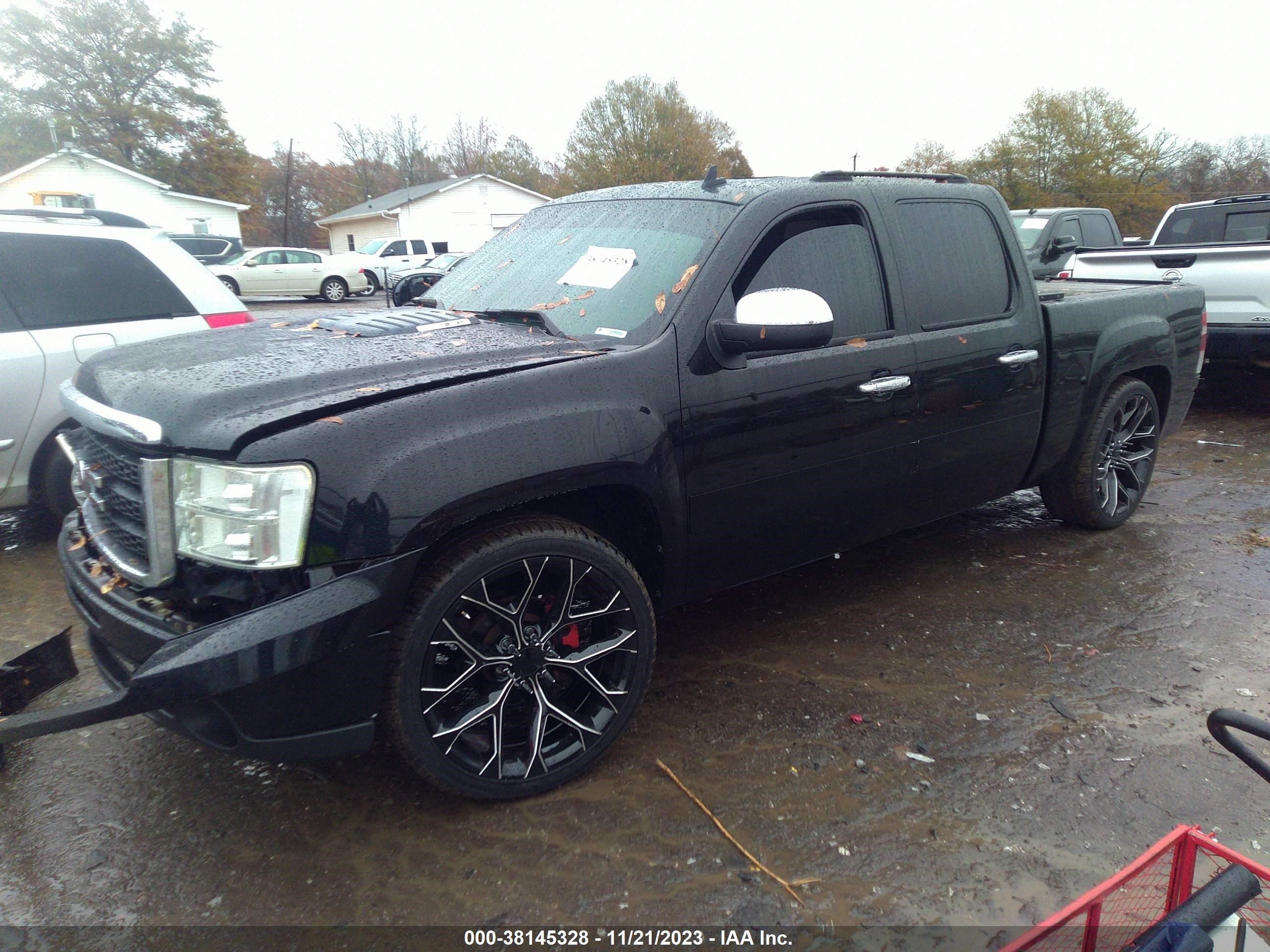 Photo 1 VIN: 2GTEC638581193148 - GMC SIERRA 