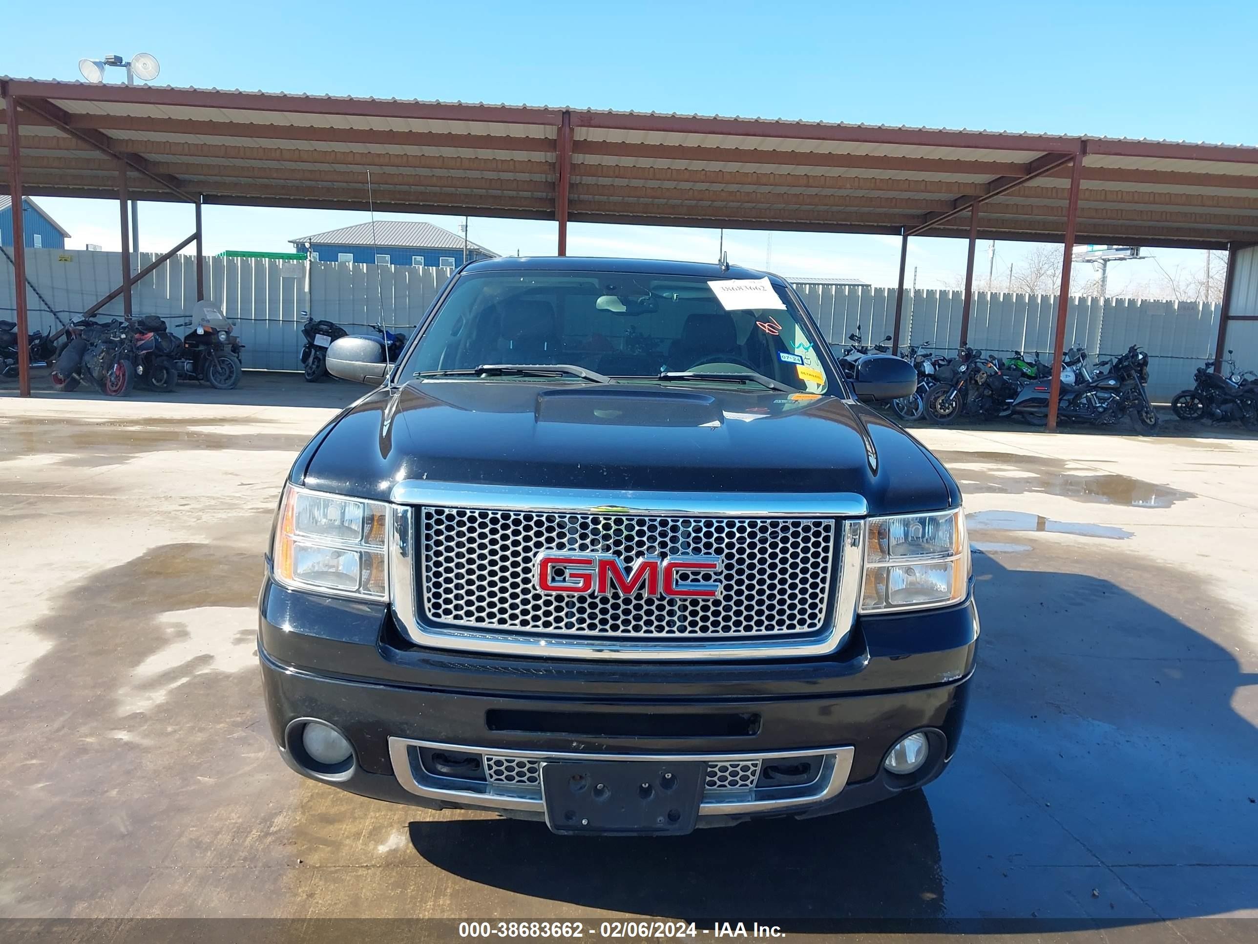 Photo 11 VIN: 2GTEC638771723599 - GMC SIERRA 