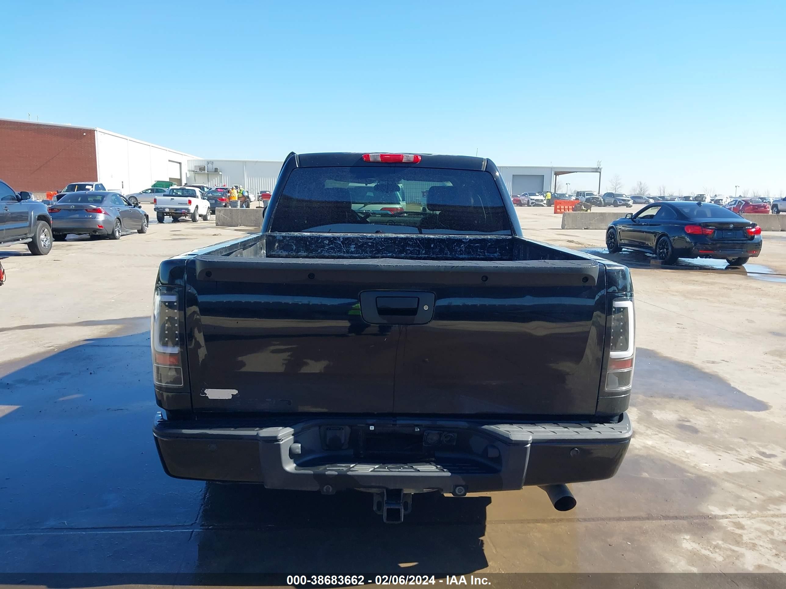 Photo 15 VIN: 2GTEC638771723599 - GMC SIERRA 