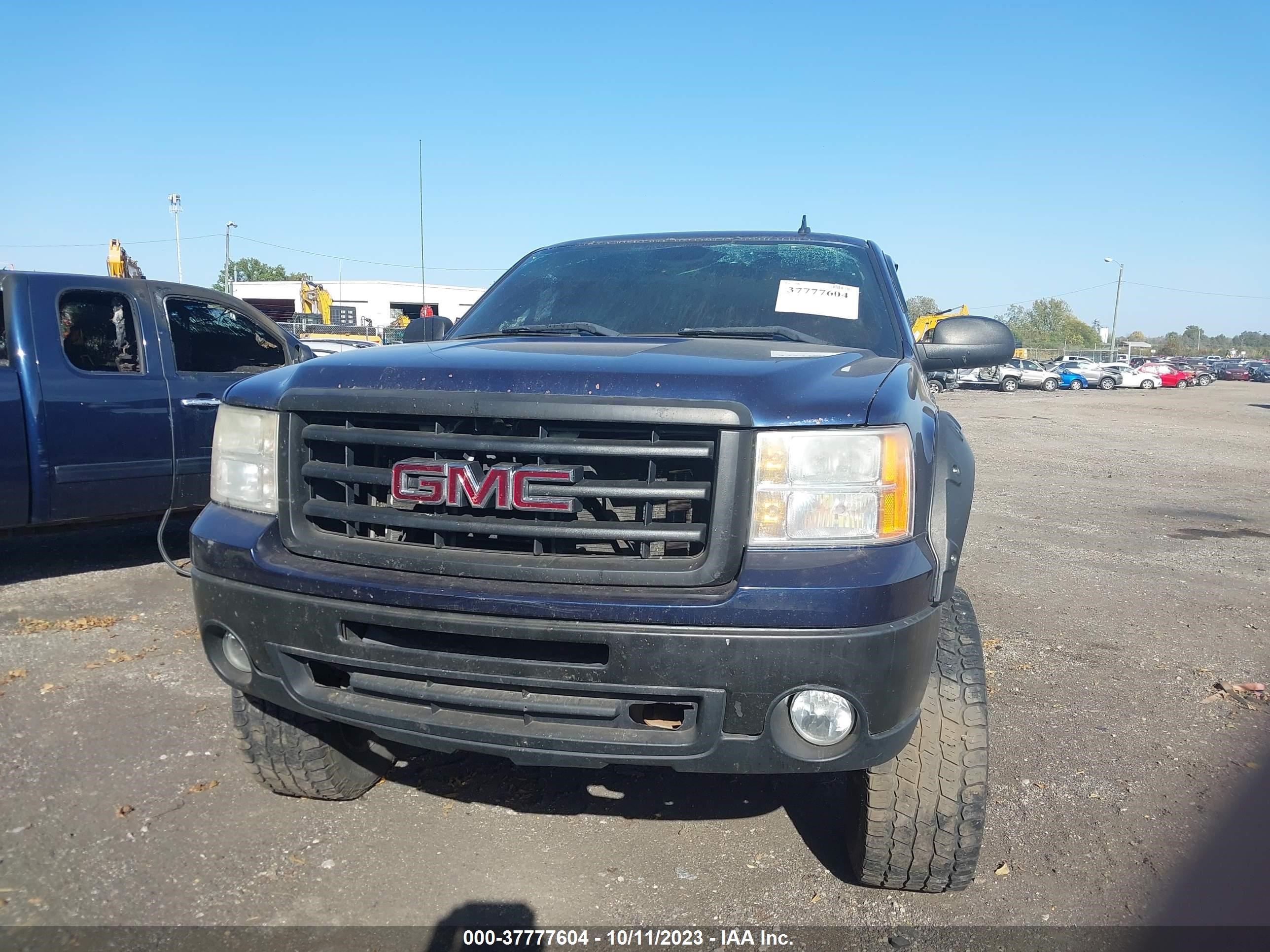 Photo 10 VIN: 2GTEK133491101510 - GMC SIERRA 