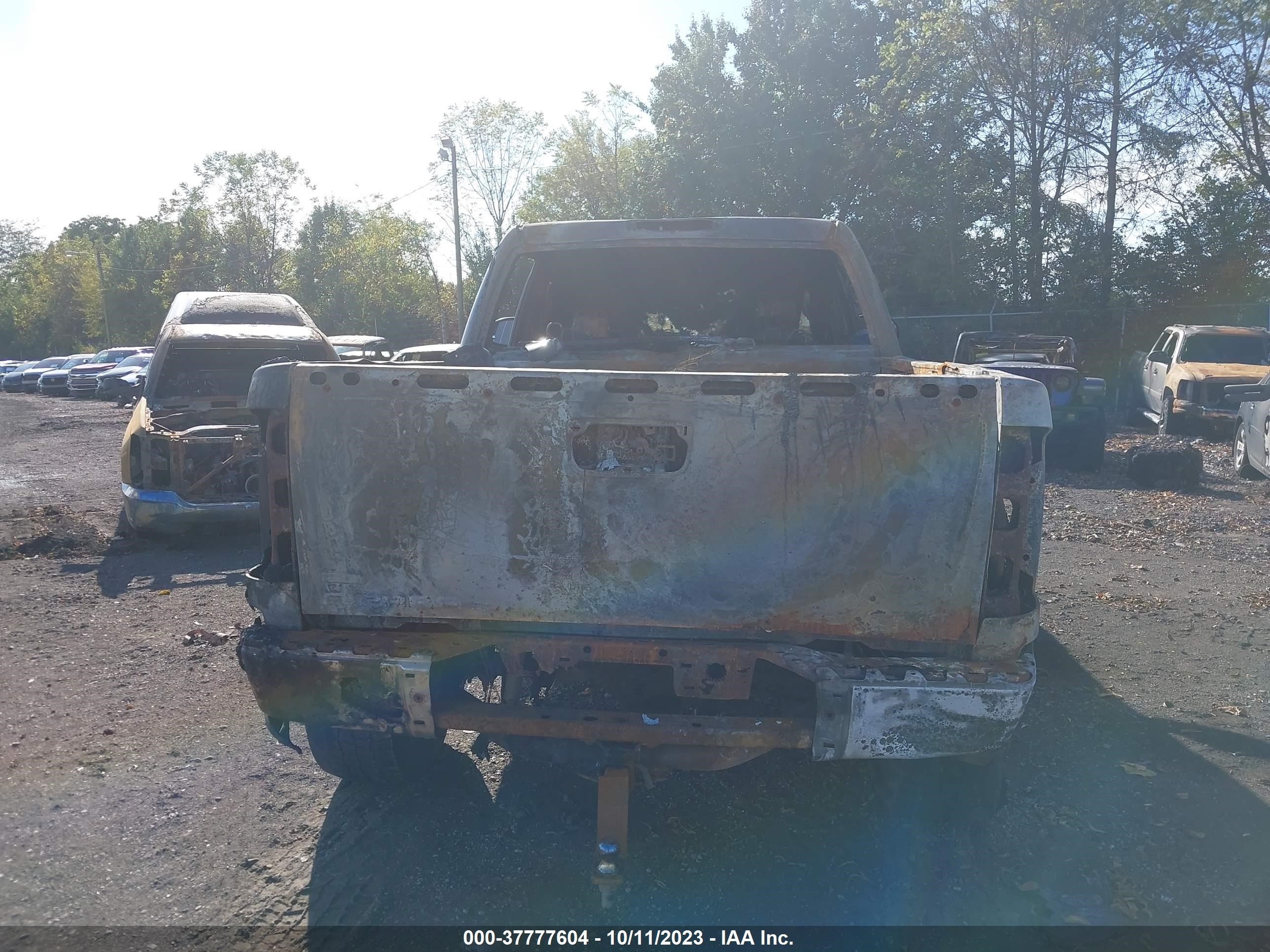 Photo 14 VIN: 2GTEK133491101510 - GMC SIERRA 