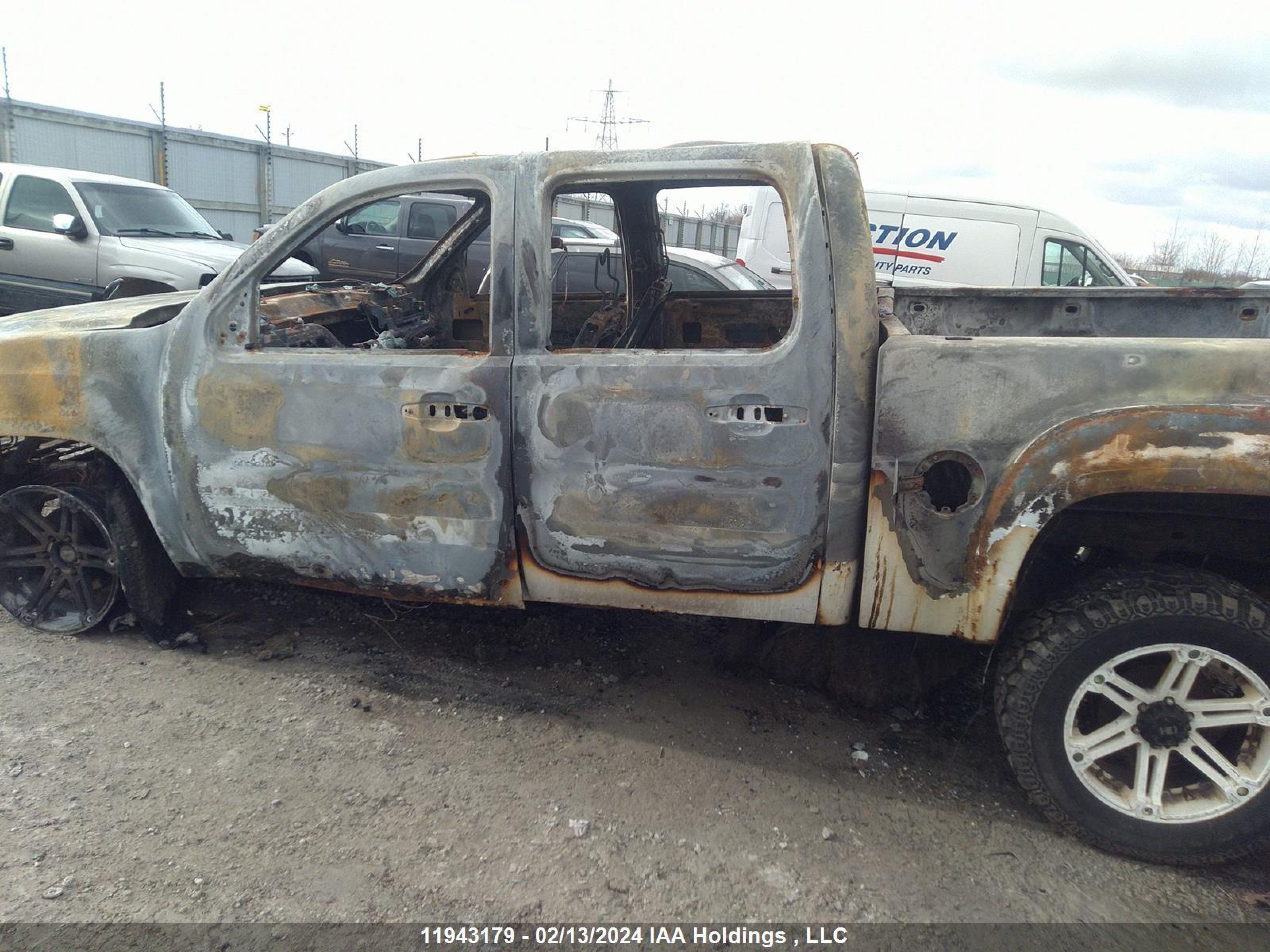 Photo 12 VIN: 2GTEK133571709498 - GMC SIERRA 