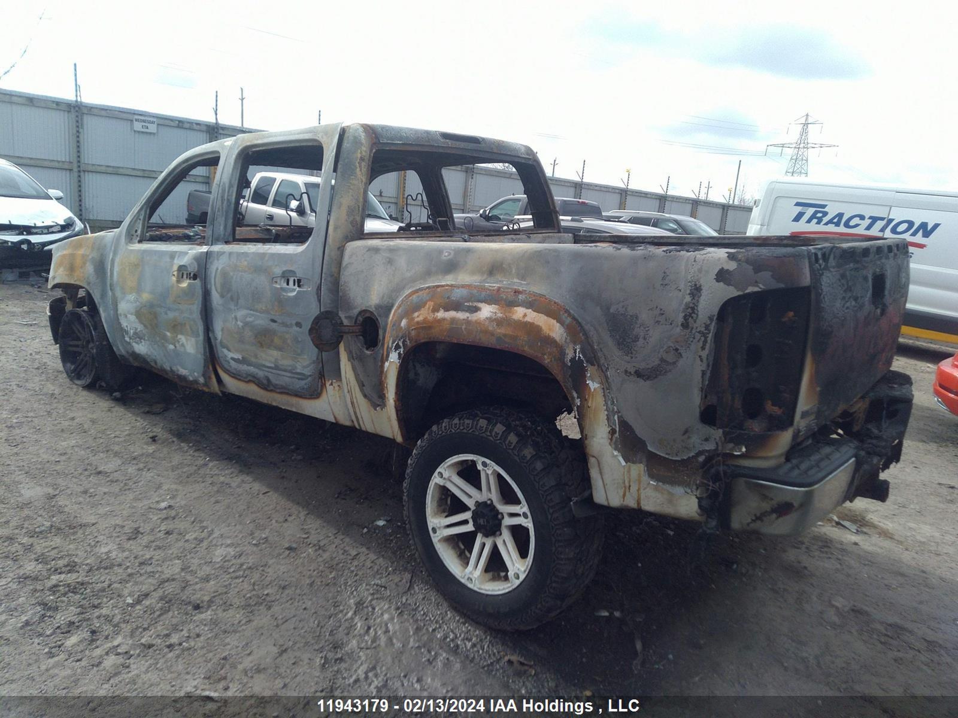 Photo 2 VIN: 2GTEK133571709498 - GMC SIERRA 