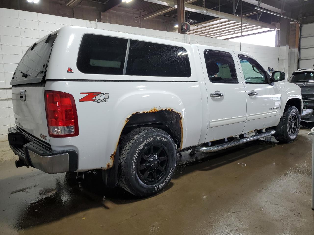 Photo 2 VIN: 2GTEK133681207679 - GMC SIERRA 