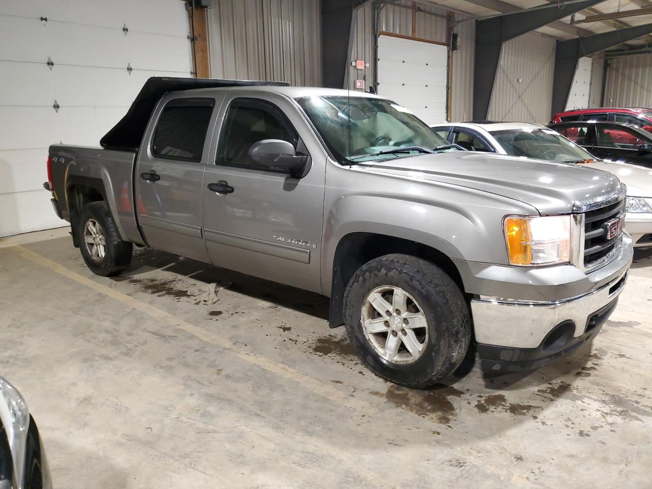 Photo 3 VIN: 2GTEK13C071714804 - GMC SIERRA 