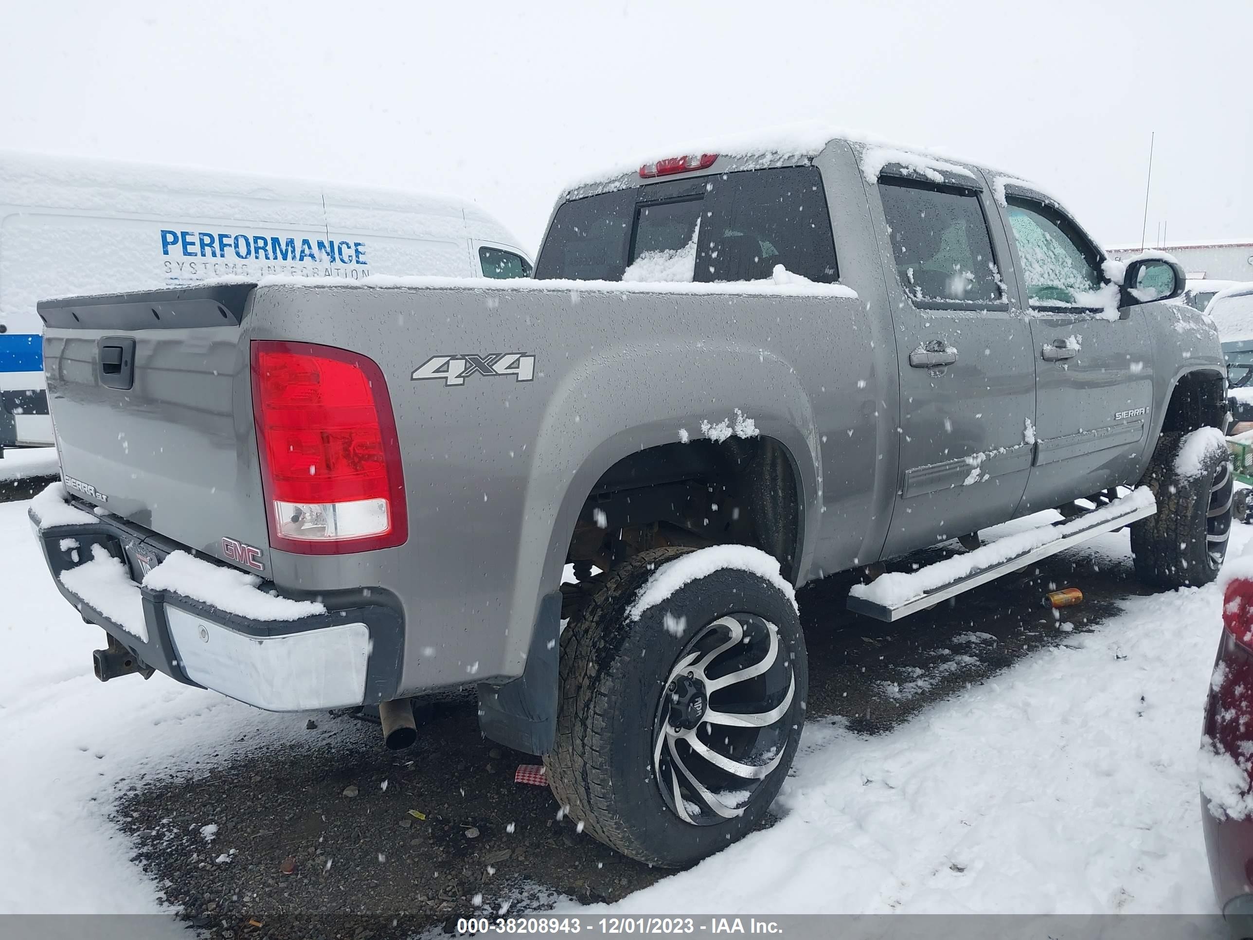 Photo 3 VIN: 2GTEK13M571609099 - GMC SIERRA 