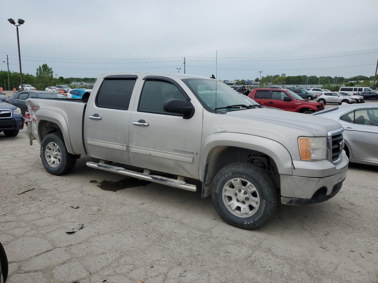 Photo 3 VIN: 2GTEK13M771580737 - GMC SIERRA 