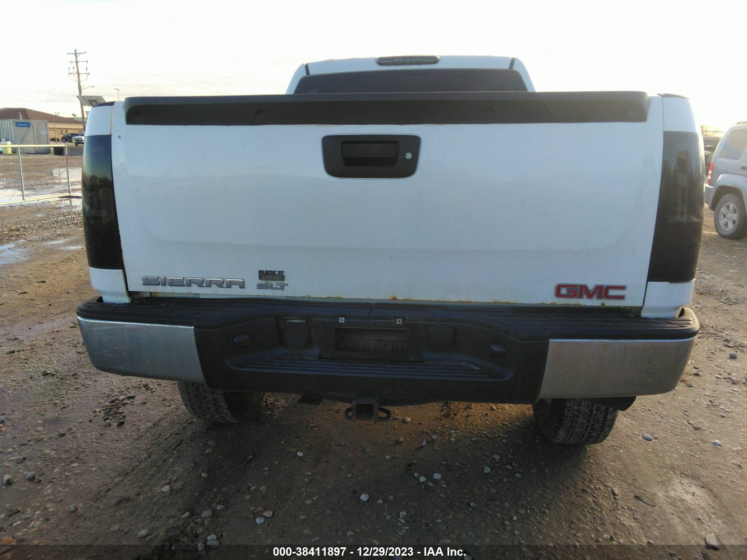 Photo 15 VIN: 2GTEK13M781167668 - GMC SIERRA 