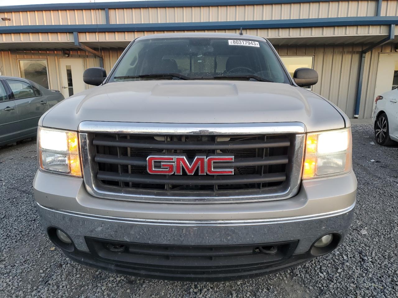 Photo 4 VIN: 2GTEK13M871616970 - GMC SIERRA 