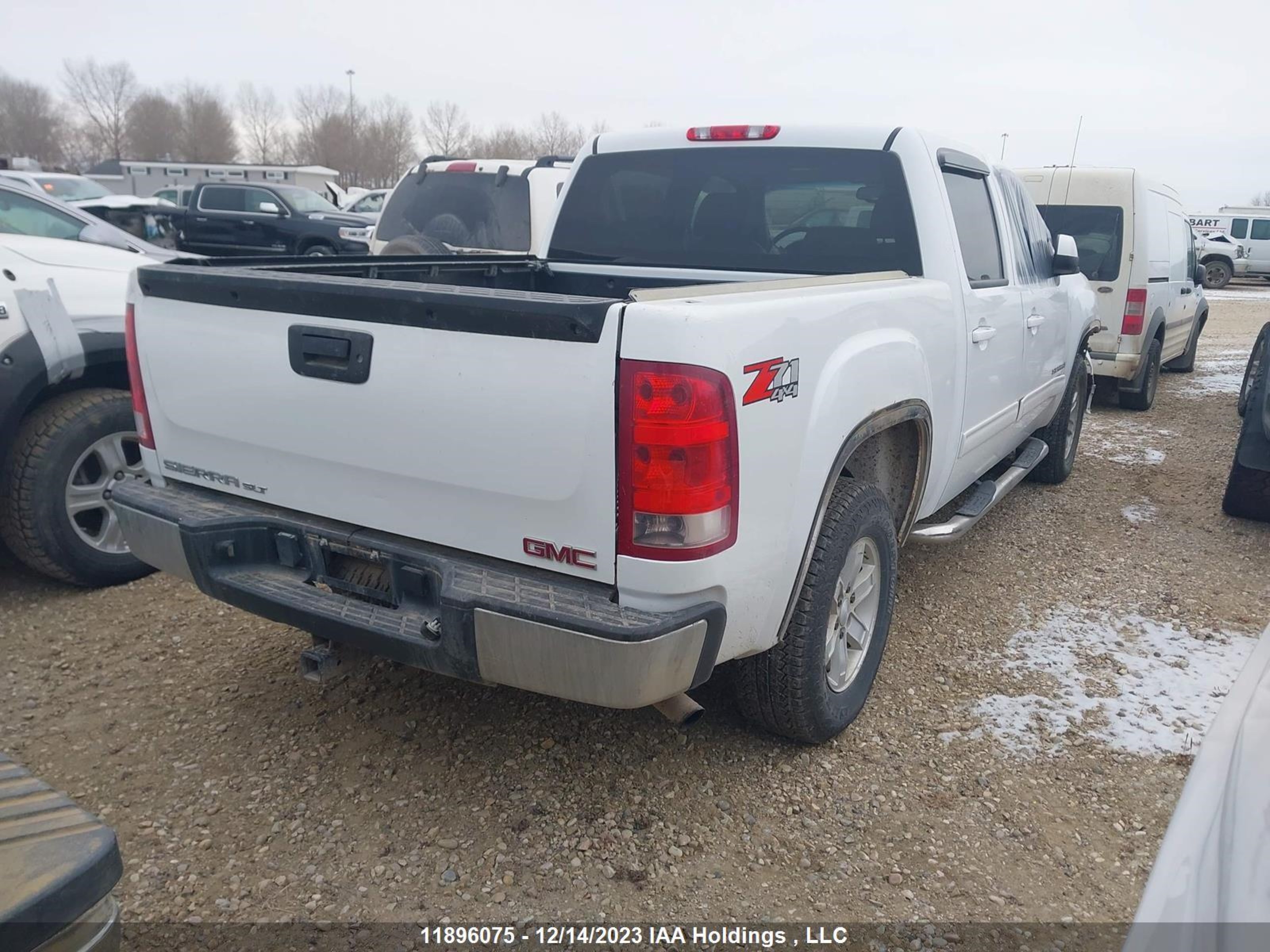 Photo 3 VIN: 2GTEK13M971544483 - GMC SIERRA 