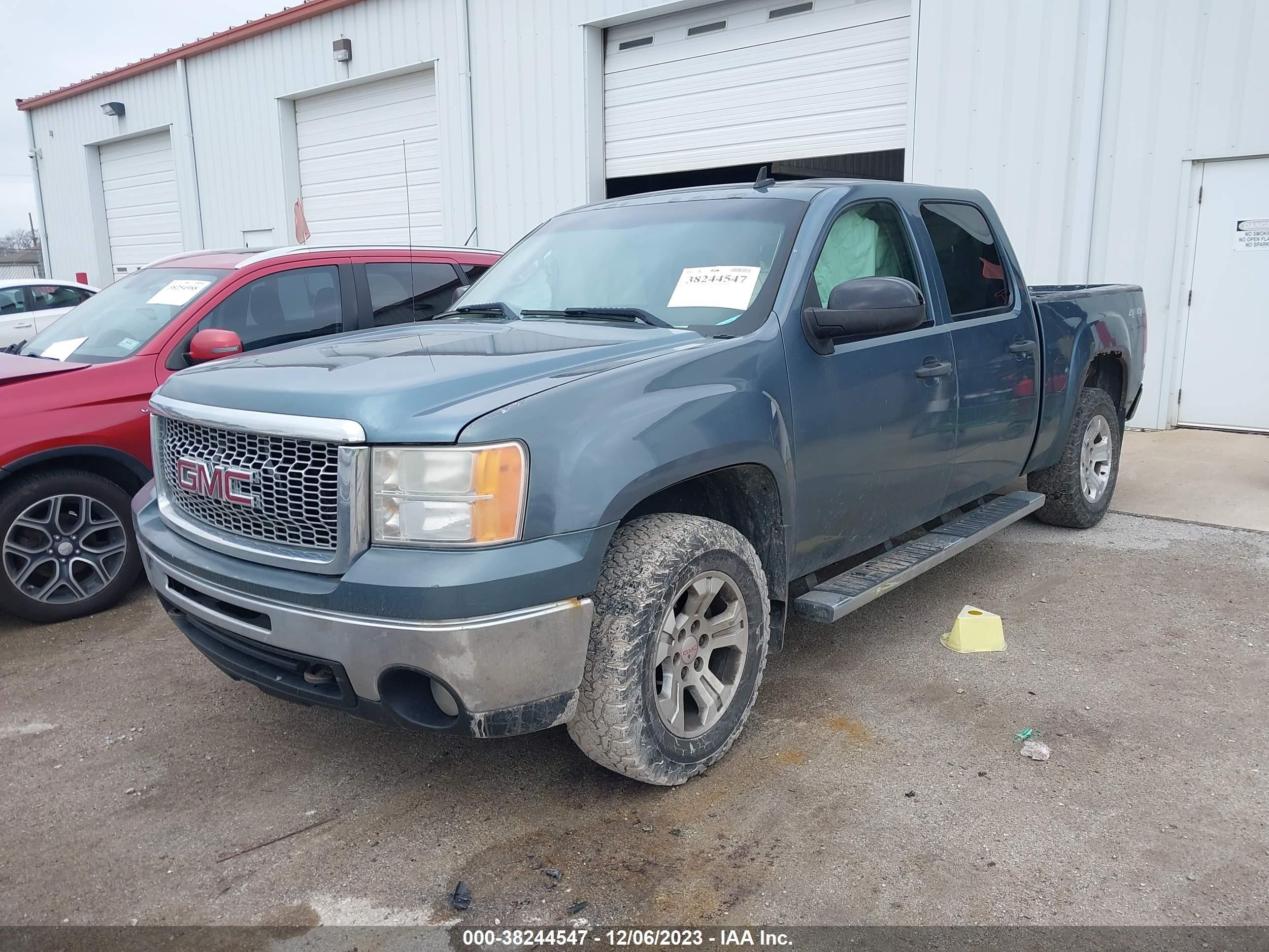 Photo 1 VIN: 2GTEK13M981226879 - GMC SIERRA 