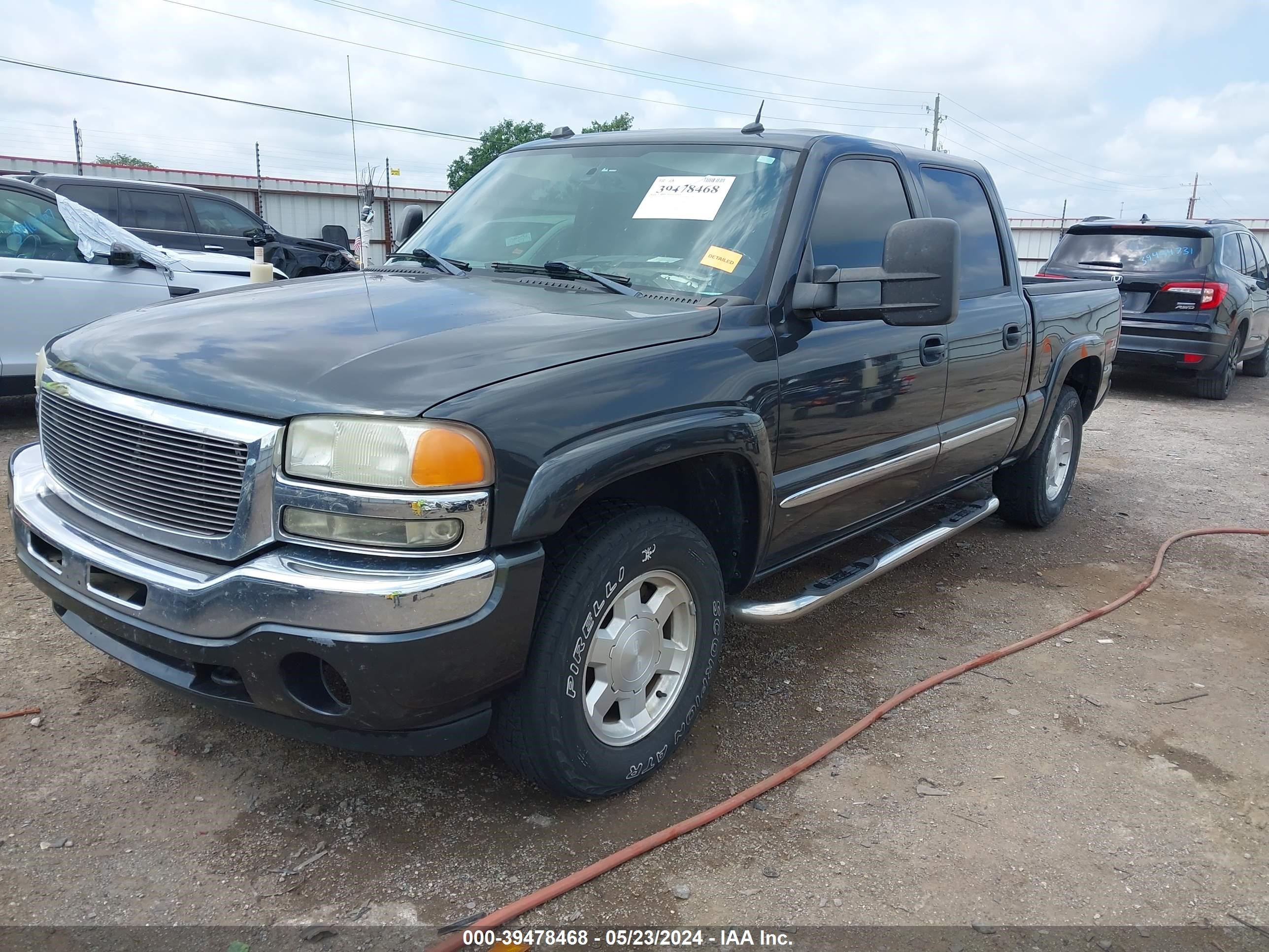 Photo 1 VIN: 2GTEK13T051356200 - GMC SIERRA 