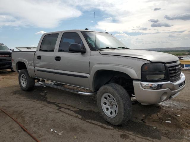 Photo 3 VIN: 2GTEK13T141374669 - GMC NEW SIERRA 