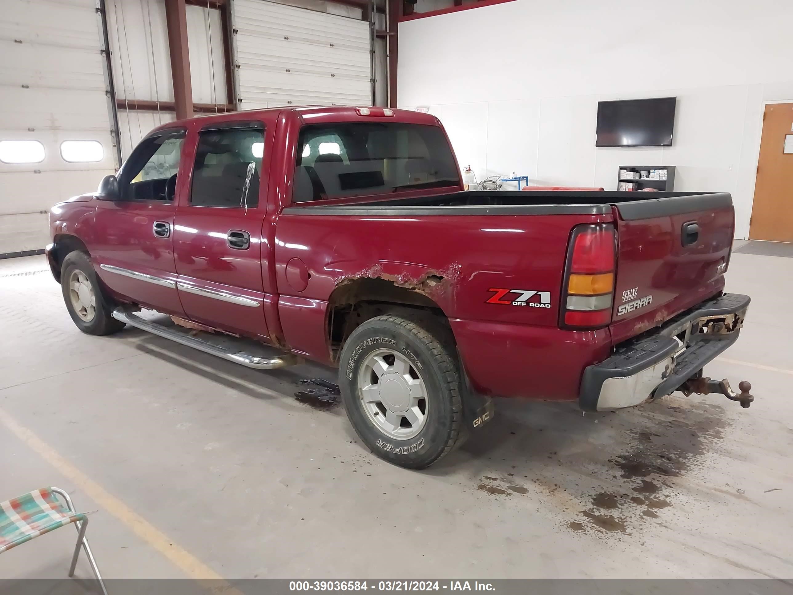 Photo 2 VIN: 2GTEK13T171109173 - GMC SIERRA 