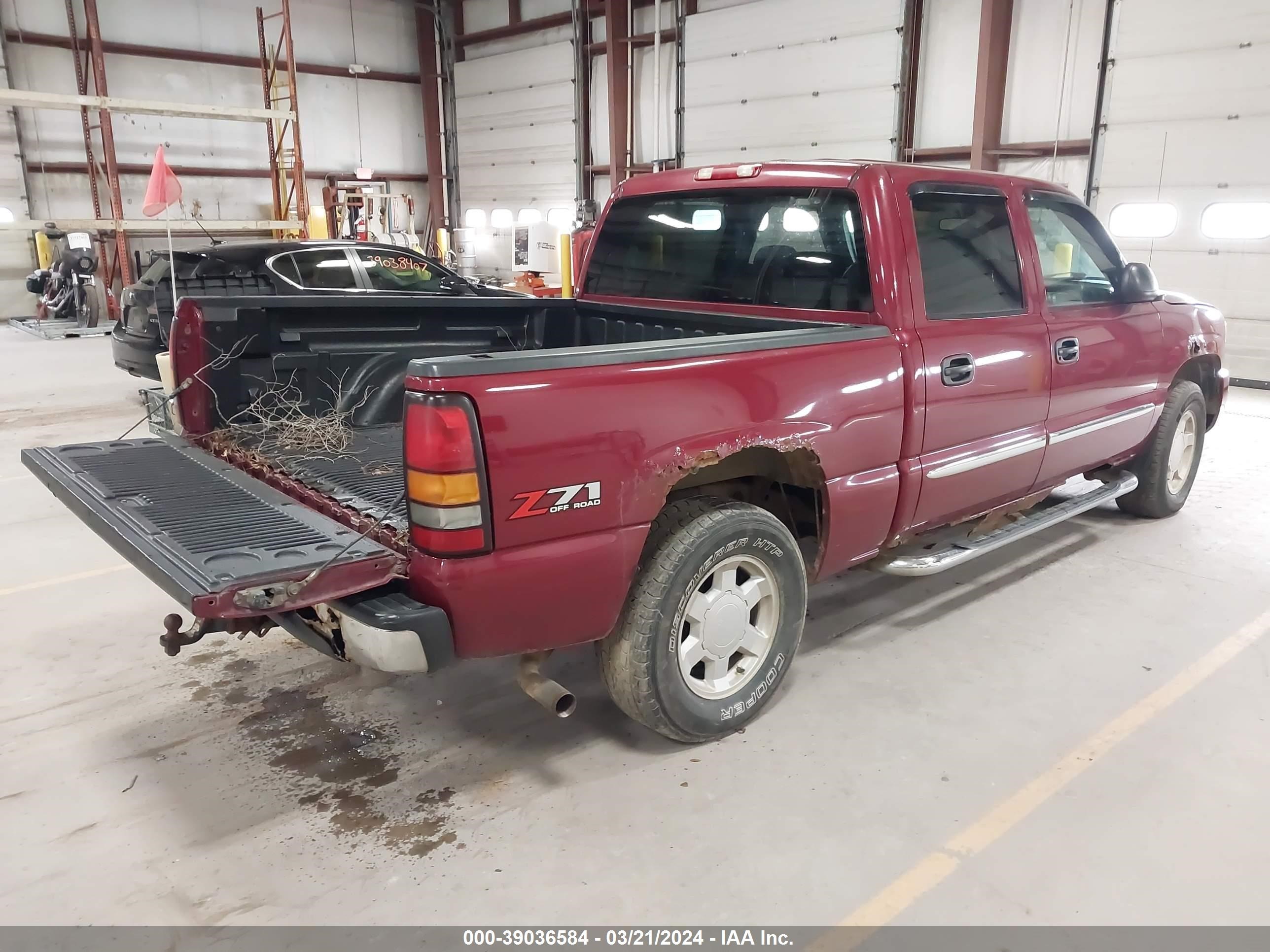 Photo 3 VIN: 2GTEK13T171109173 - GMC SIERRA 