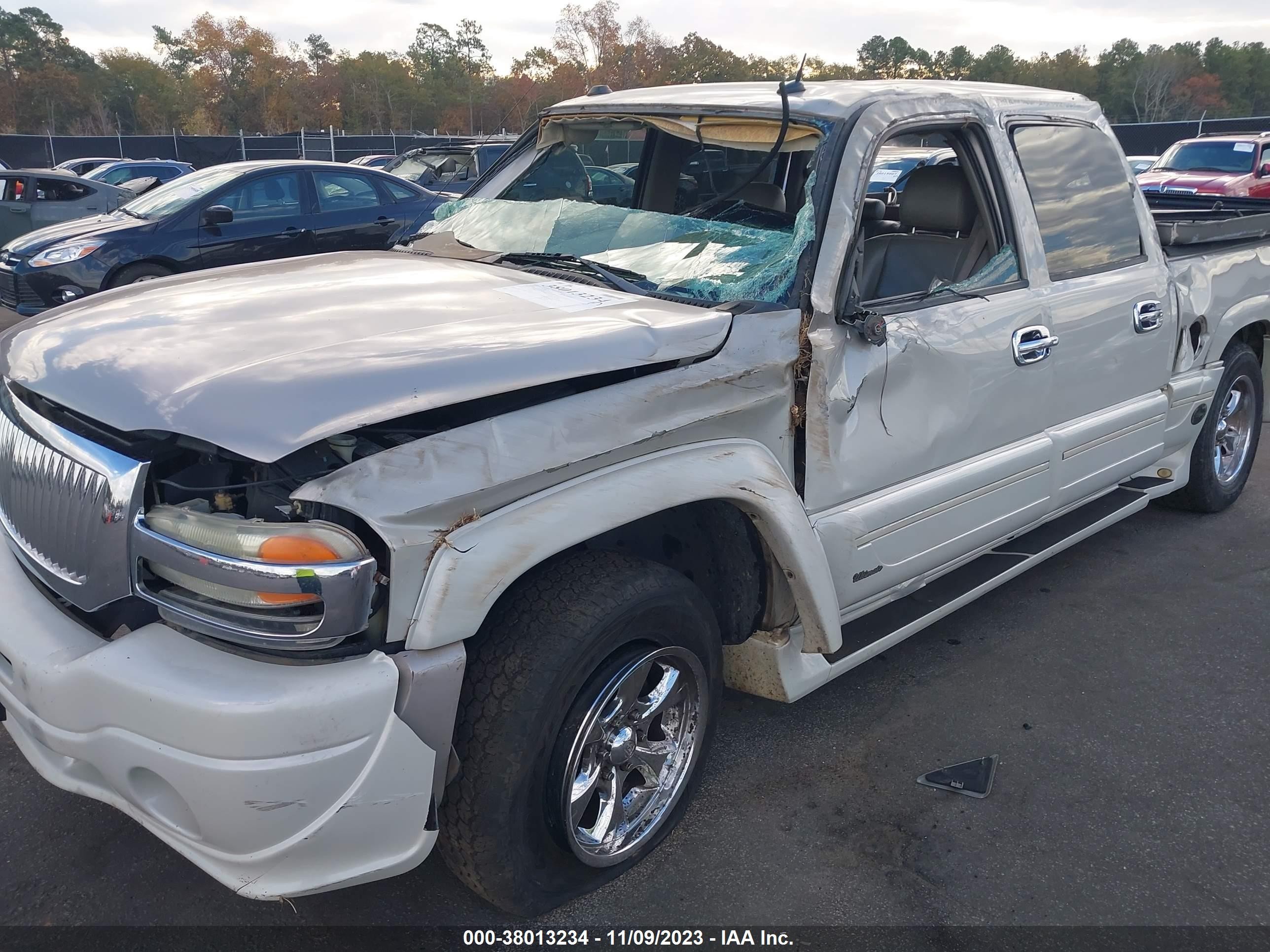 Photo 5 VIN: 2GTEK13T241301360 - GMC SIERRA 