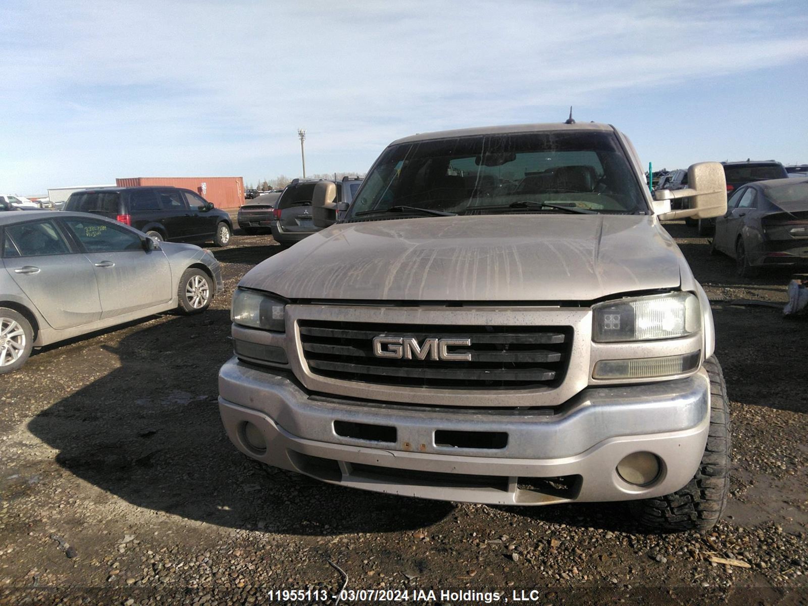 Photo 11 VIN: 2GTEK13T241404231 - GMC NULL 