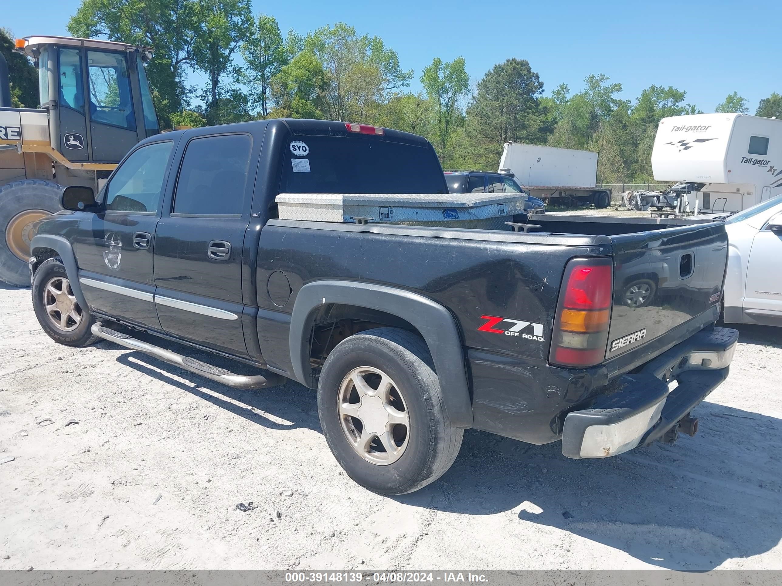 Photo 2 VIN: 2GTEK13T251143314 - GMC SIERRA 