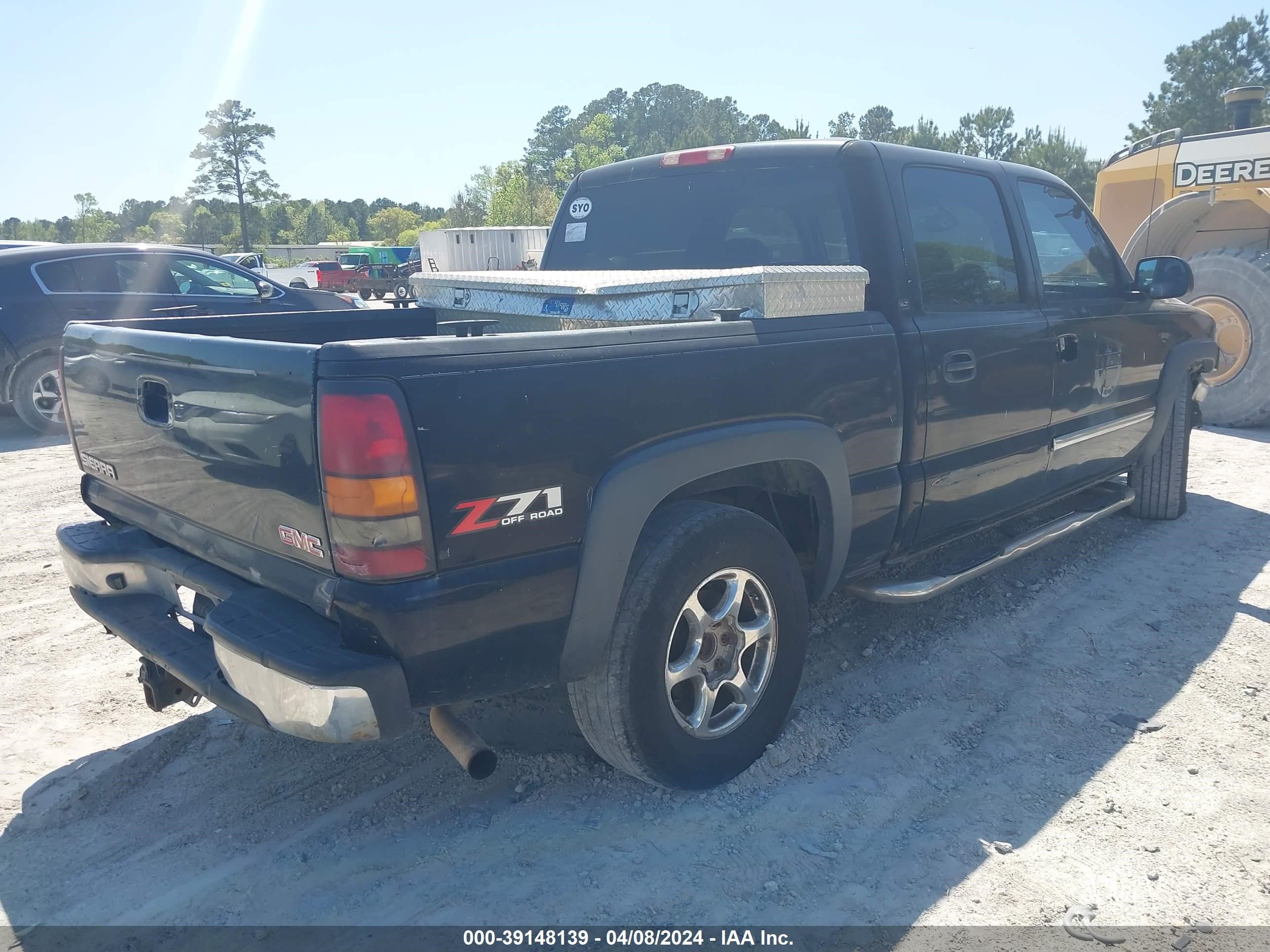 Photo 3 VIN: 2GTEK13T251143314 - GMC SIERRA 