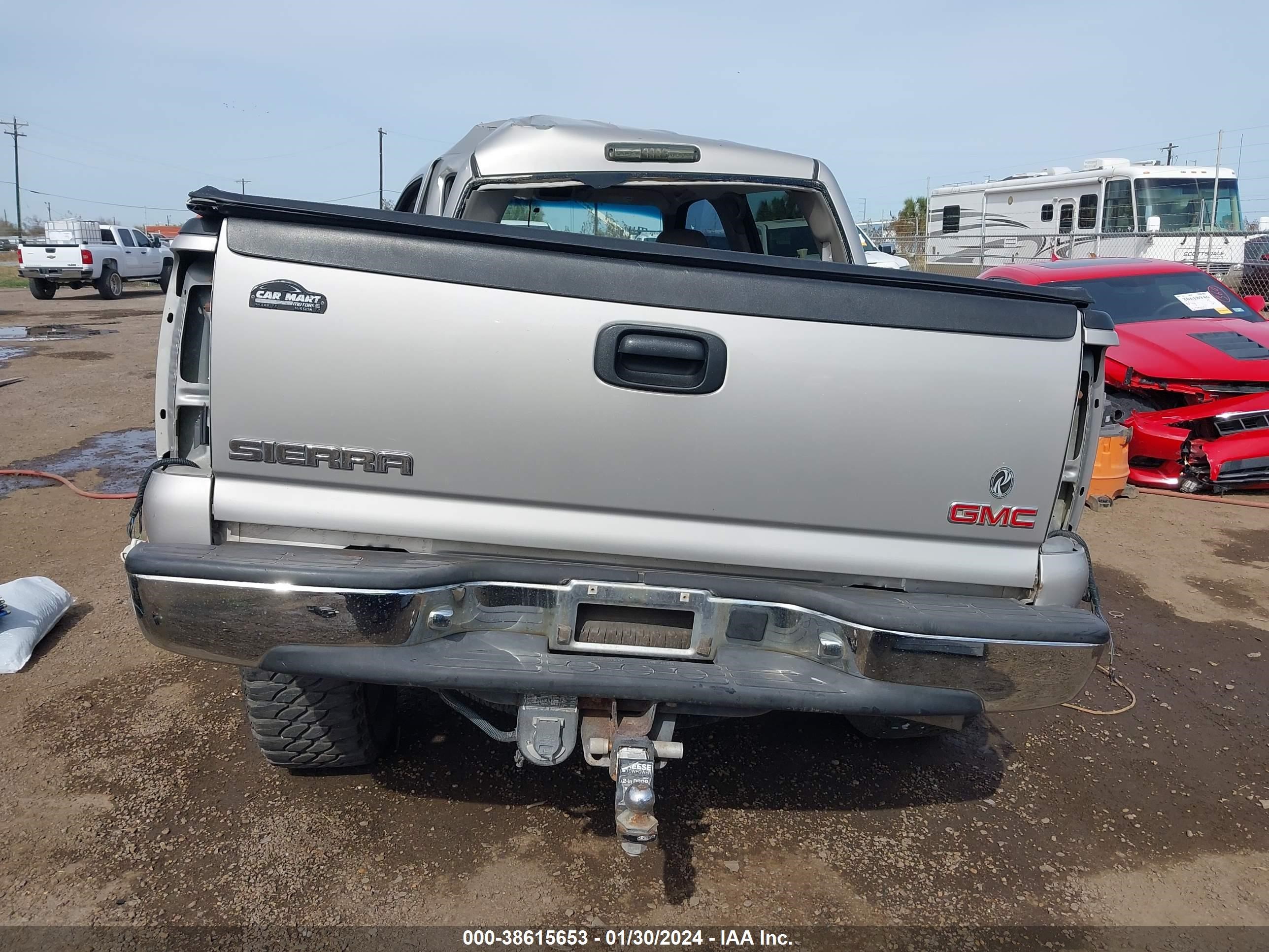 Photo 15 VIN: 2GTEK13T341317910 - GMC SIERRA 