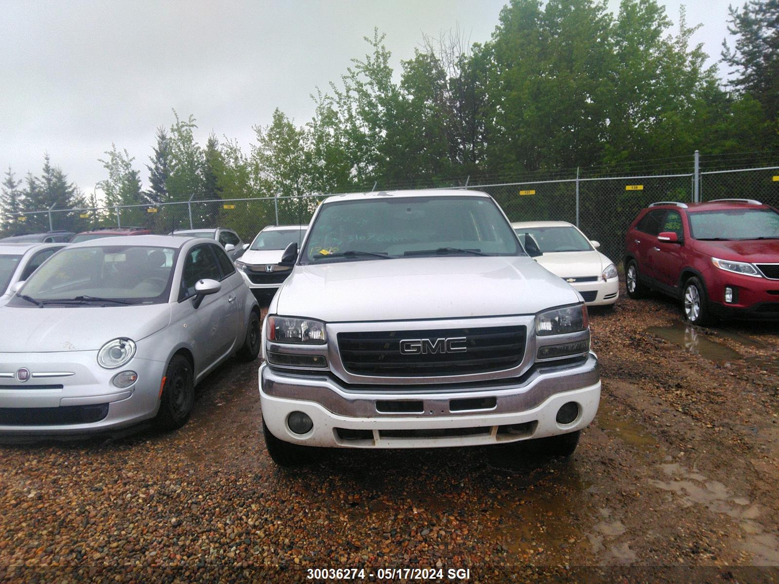 Photo 12 VIN: 2GTEK13T361233198 - GMC NULL 