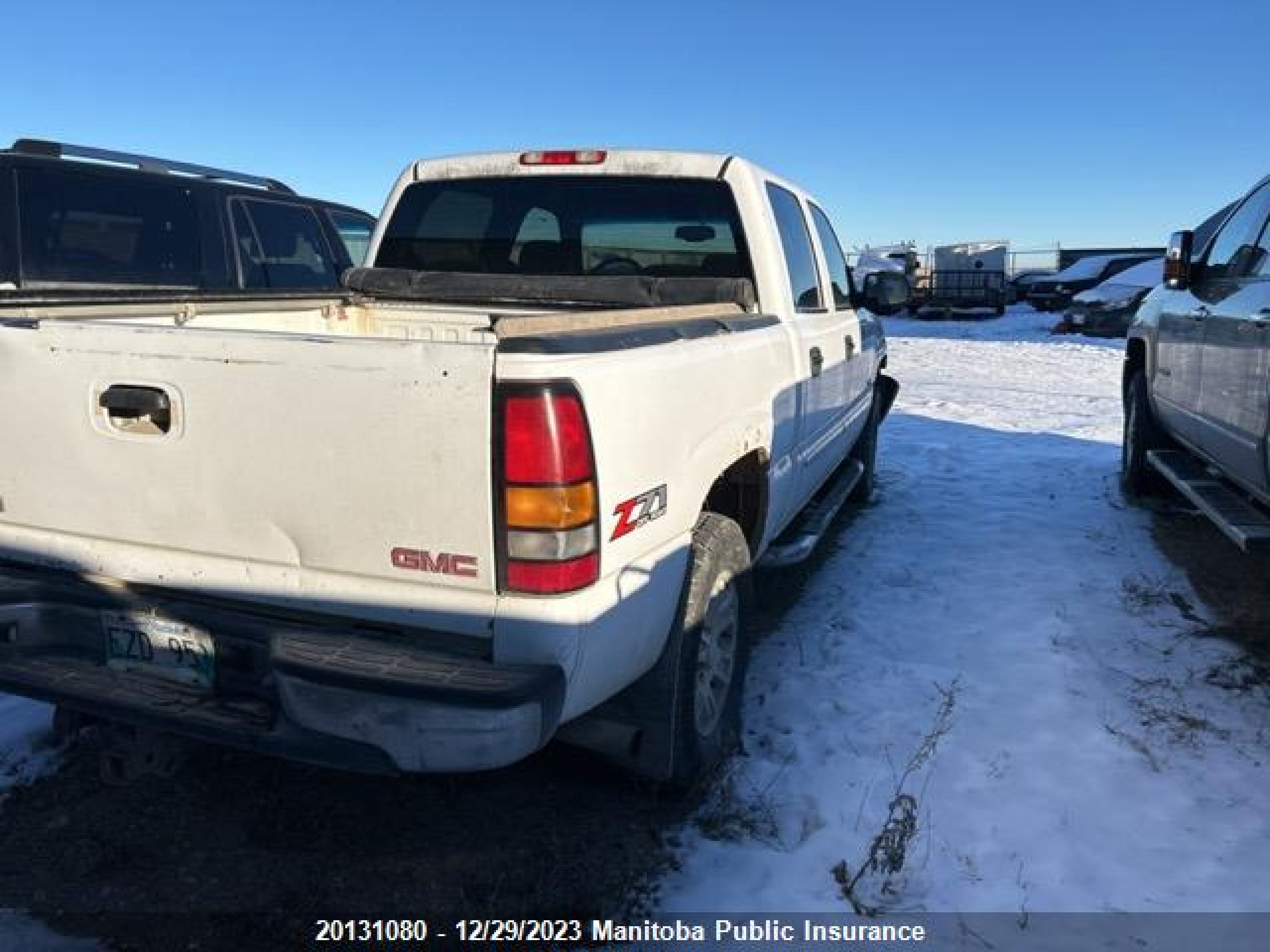 Photo 3 VIN: 2GTEK13T361335293 - GMC NULL 