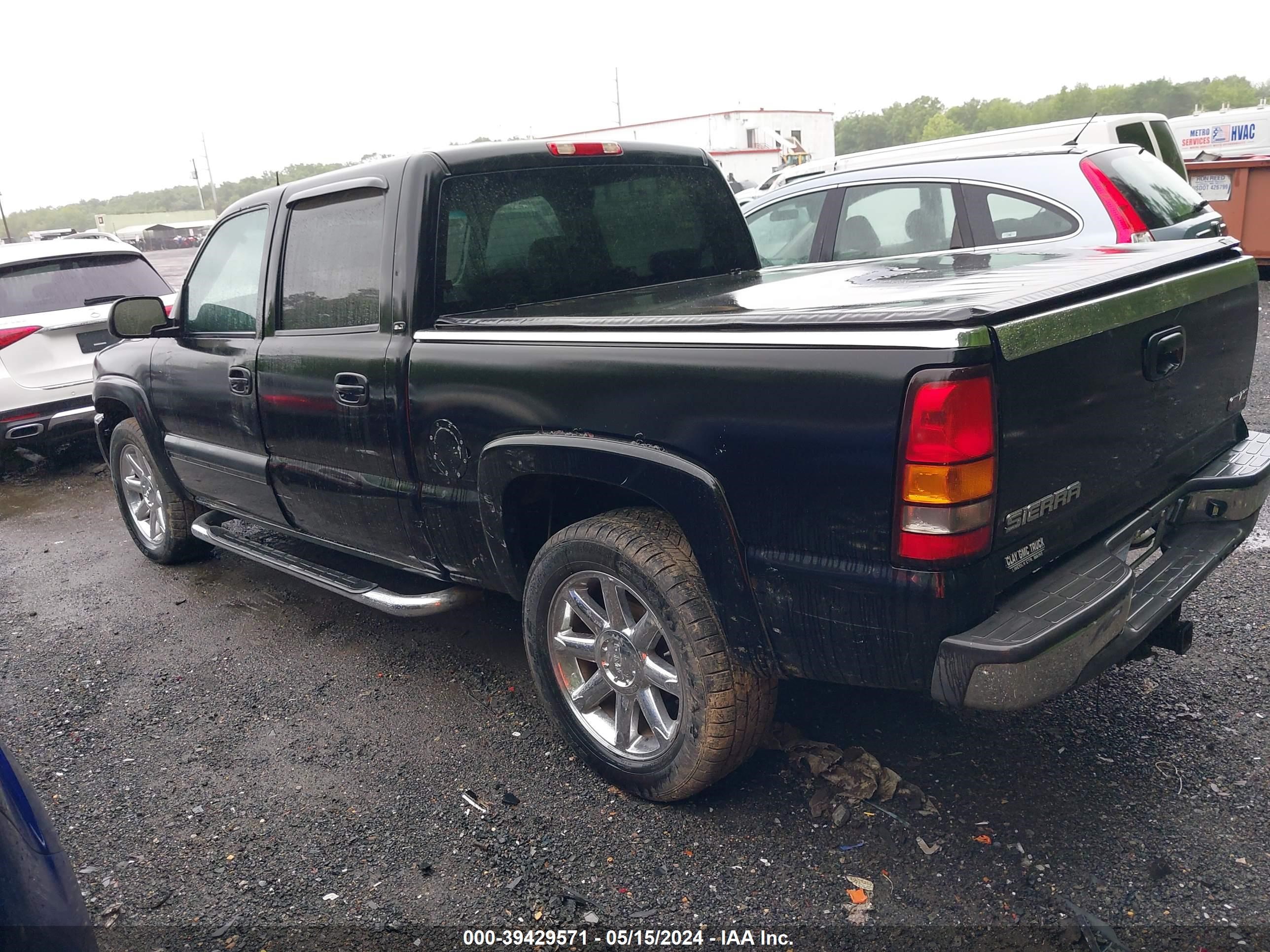 Photo 2 VIN: 2GTEK13T451139037 - GMC SIERRA 