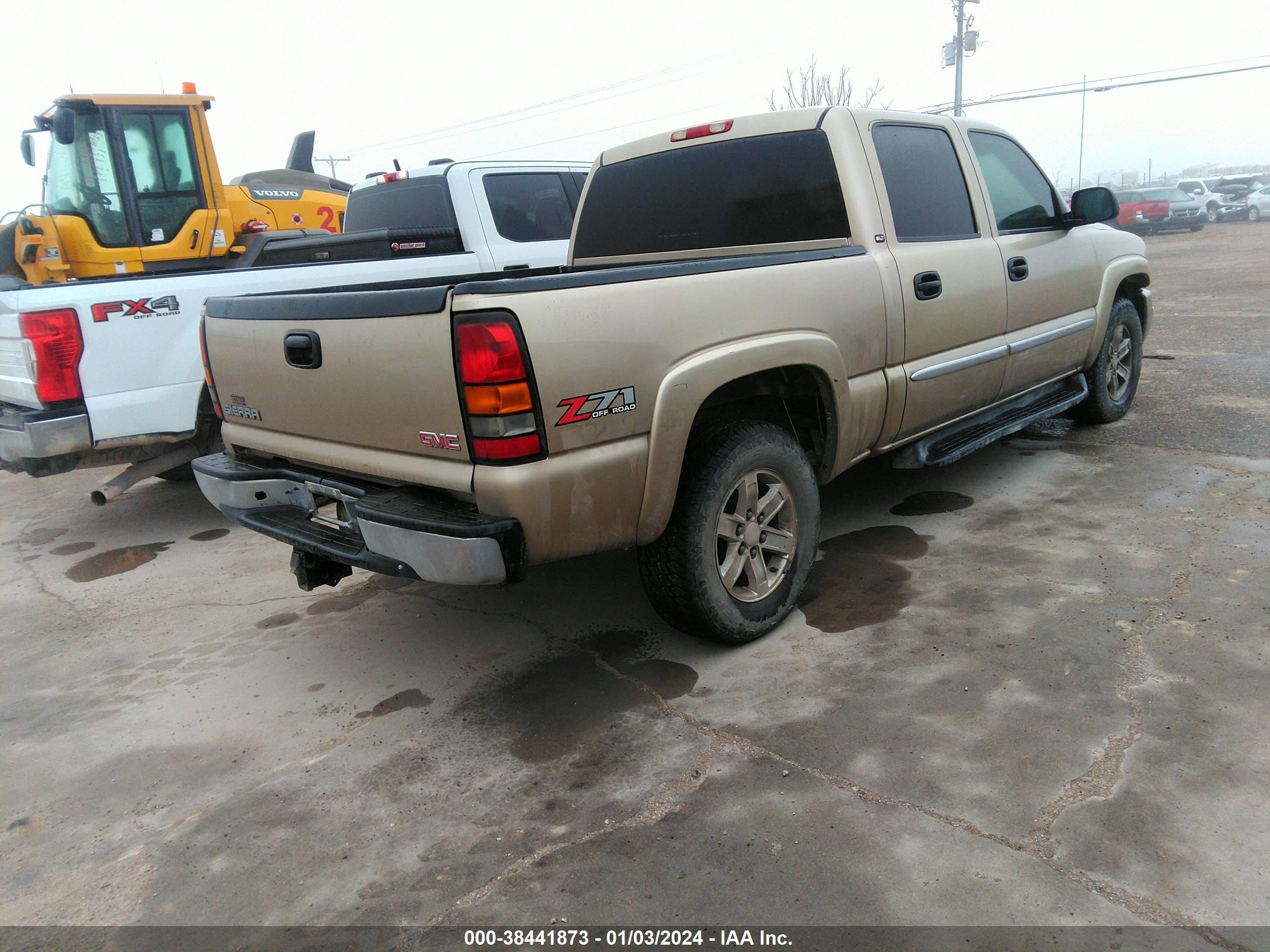 Photo 3 VIN: 2GTEK13T551303301 - GMC SIERRA 