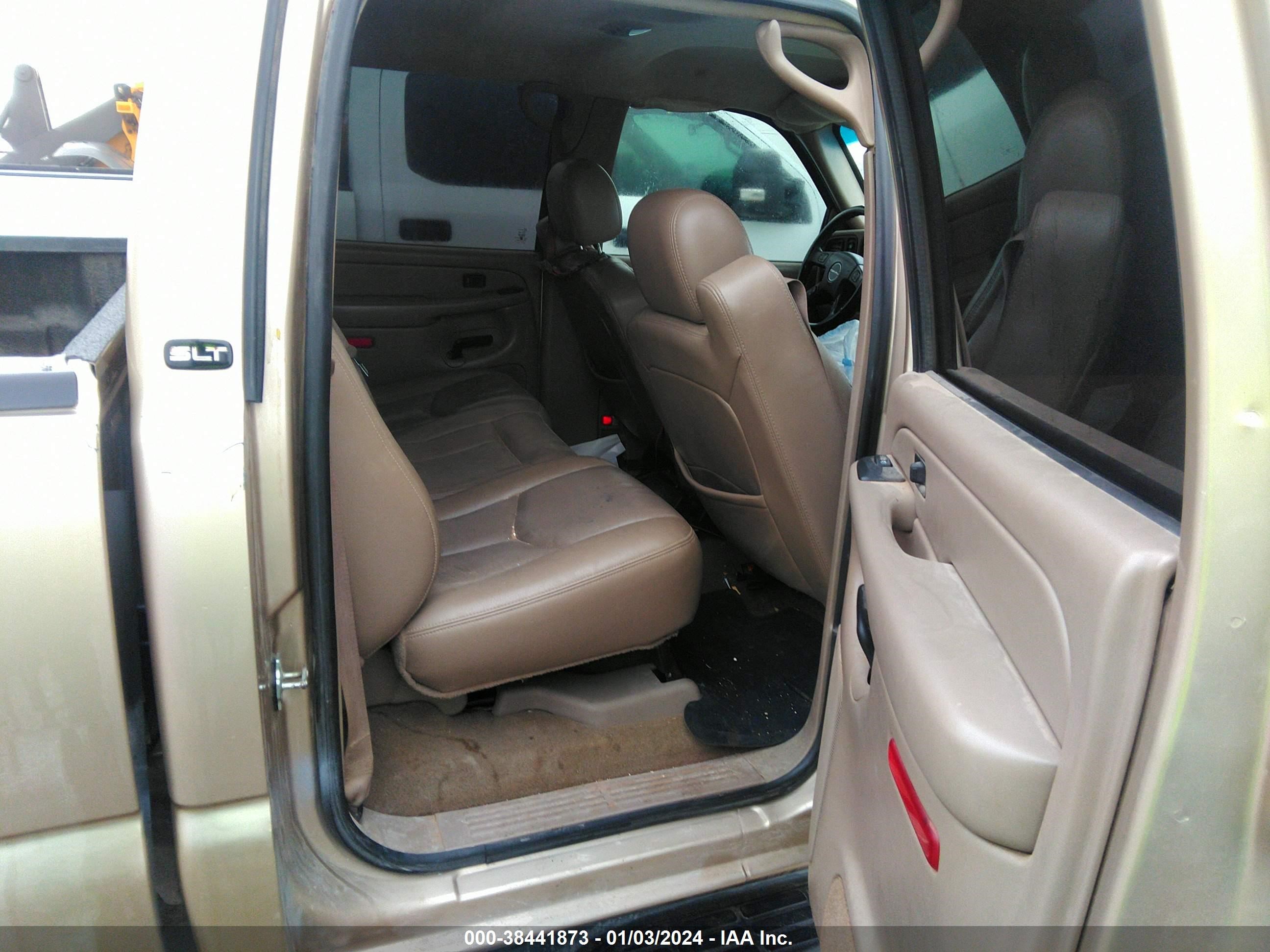 Photo 4 VIN: 2GTEK13T551303301 - GMC SIERRA 