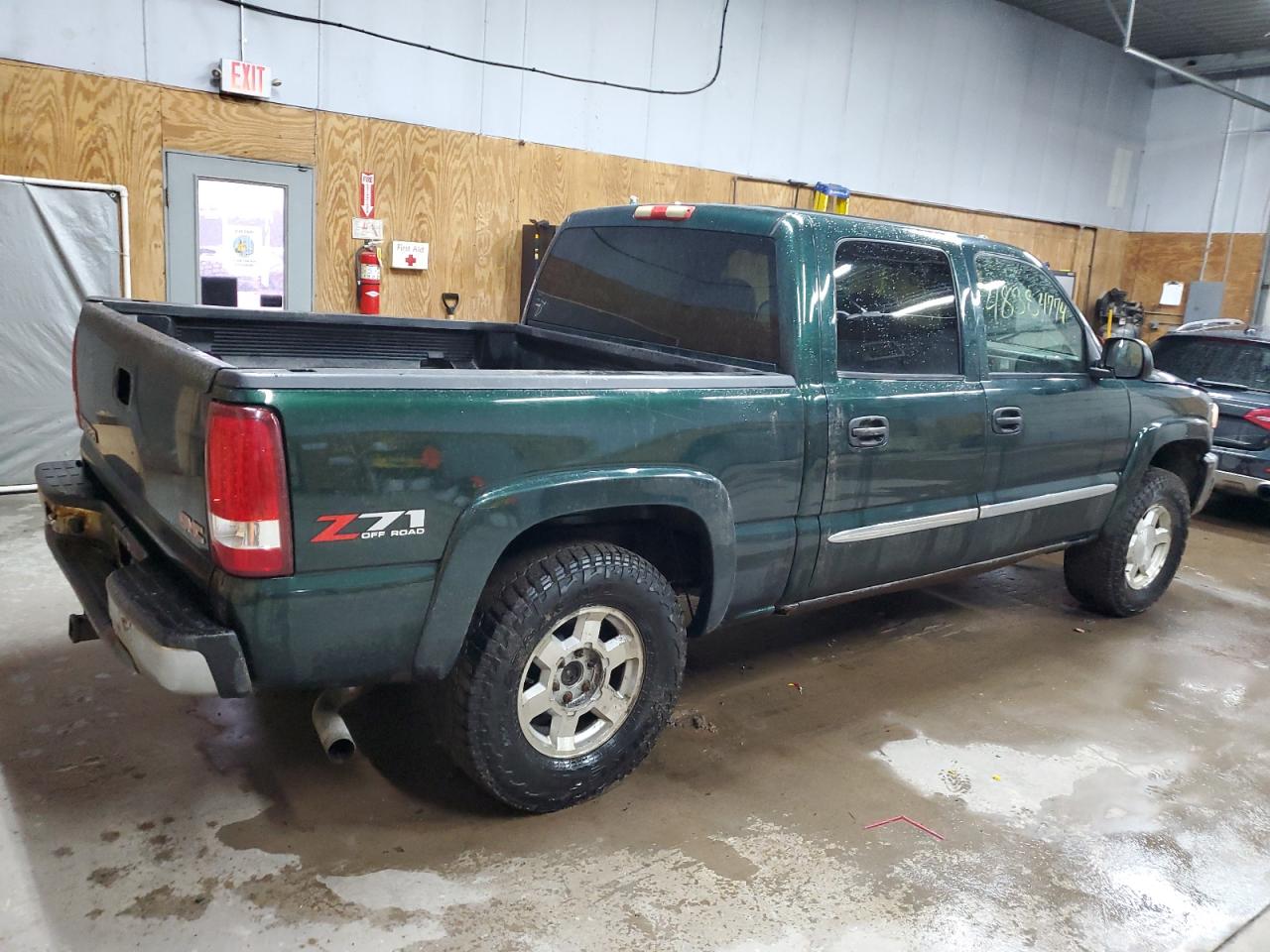 Photo 2 VIN: 2GTEK13T741334998 - GMC SIERRA 