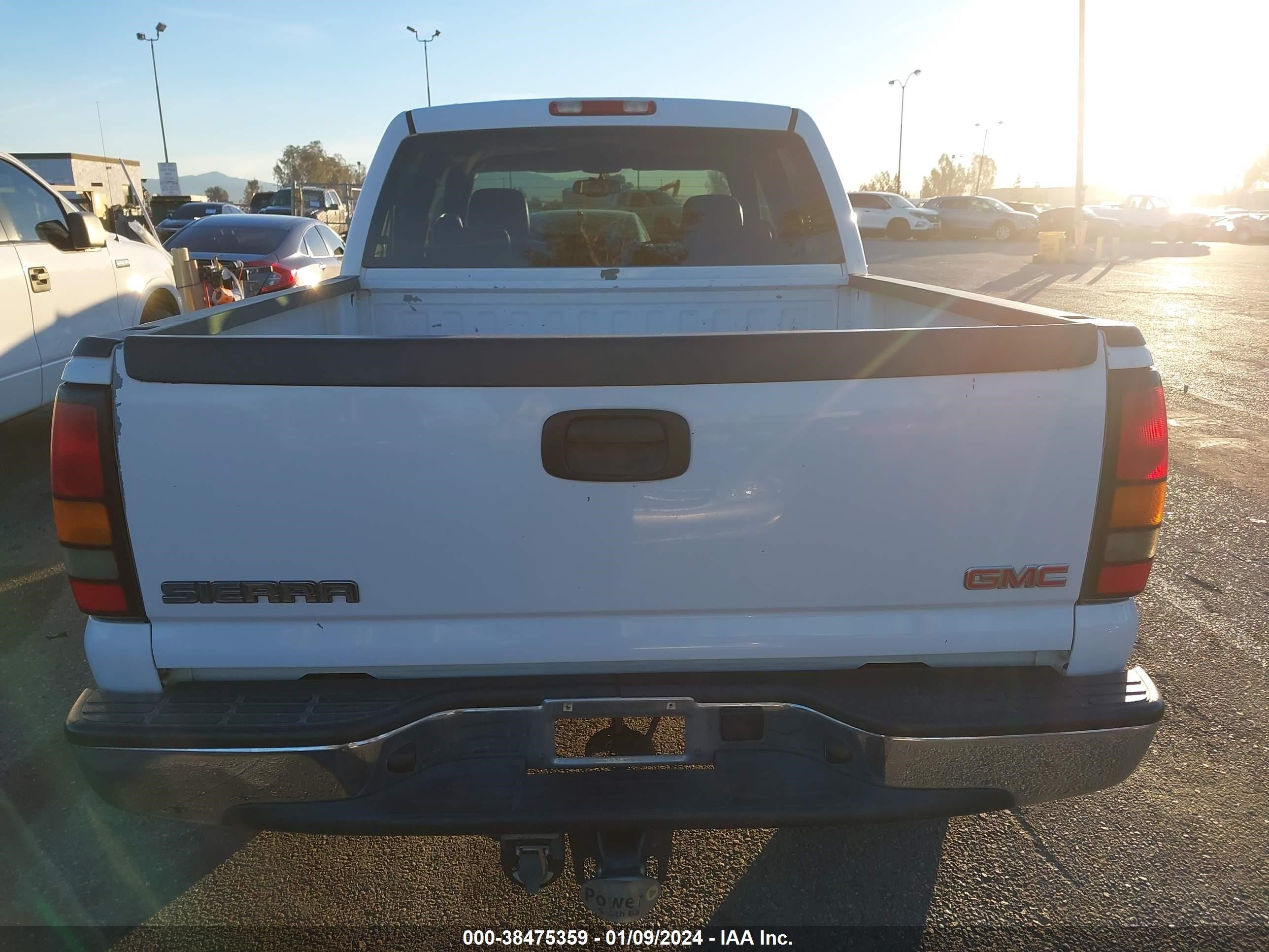 Photo 15 VIN: 2GTEK13T751393664 - GMC SIERRA 