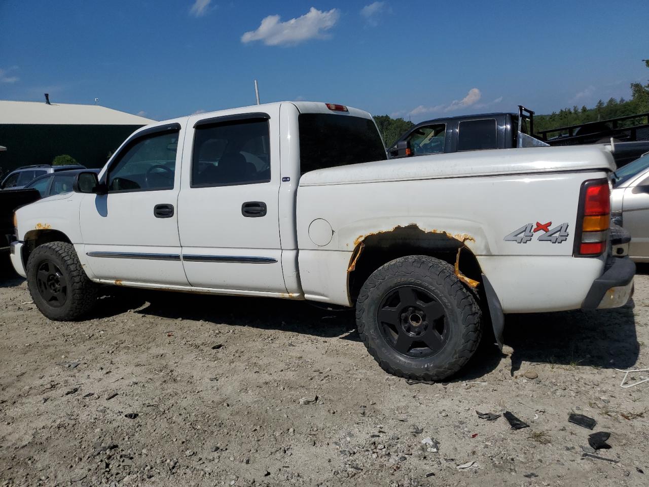 Photo 1 VIN: 2GTEK13T851152910 - GMC SIERRA 