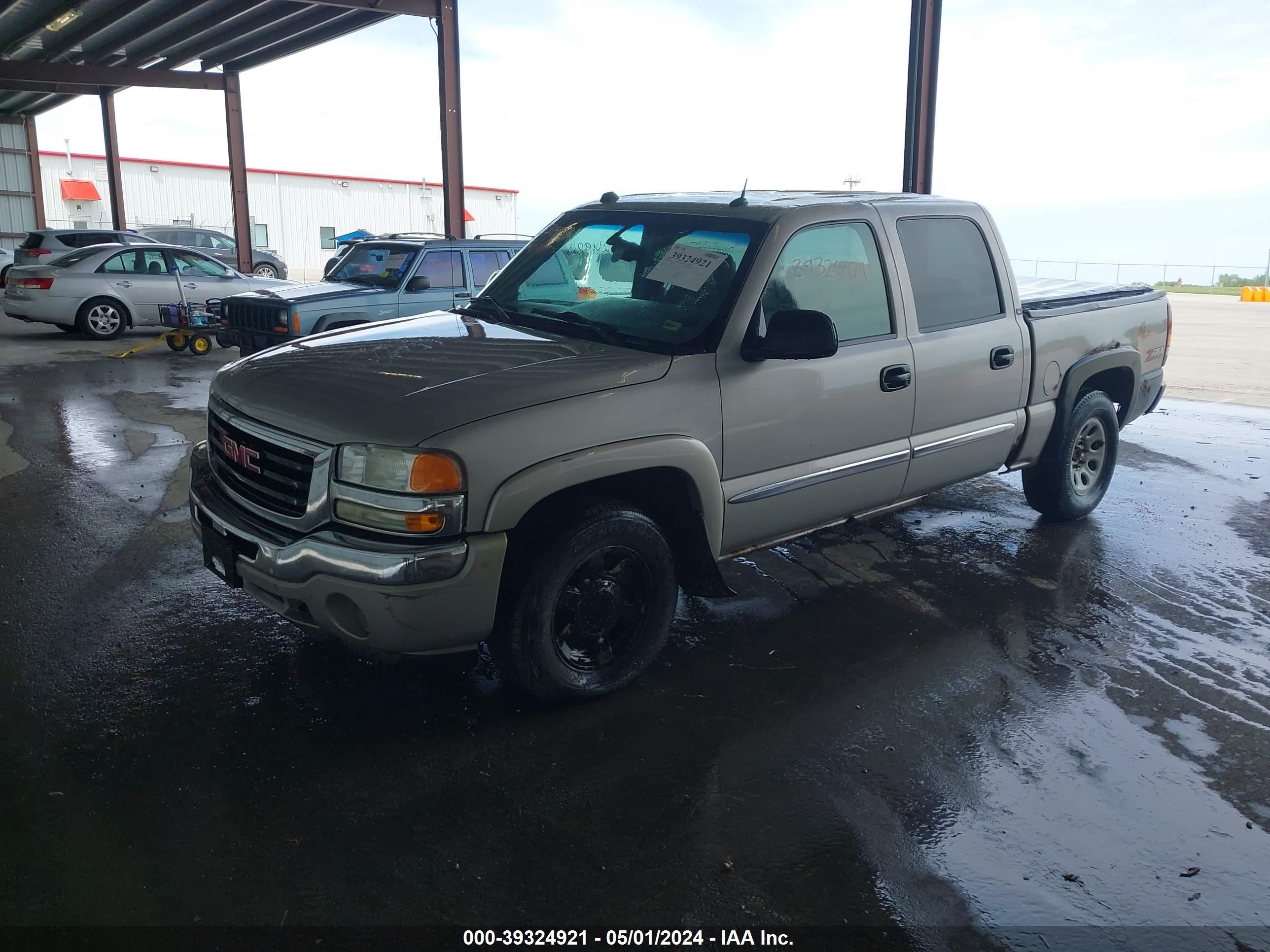 Photo 1 VIN: 2GTEK13T851266227 - GMC SIERRA 