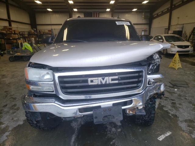 Photo 4 VIN: 2GTEK13T941394846 - GMC NEW SIERRA 