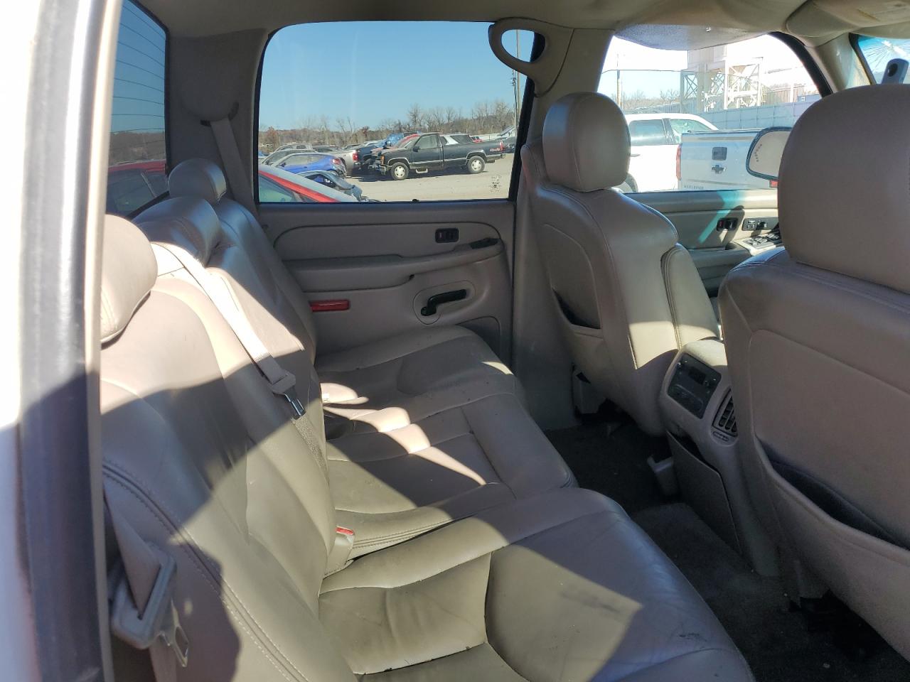 Photo 9 VIN: 2GTEK13T951220275 - GMC SIERRA 