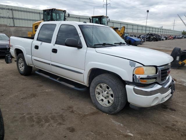 Photo 3 VIN: 2GTEK13TX51323026 - GMC NEW SIERRA 