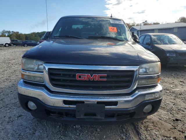 Photo 4 VIN: 2GTEK13TX61133972 - GMC NEW SIERRA 