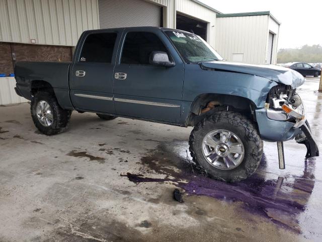 Photo 3 VIN: 2GTEK13TX61139044 - GMC NEW SIERRA 