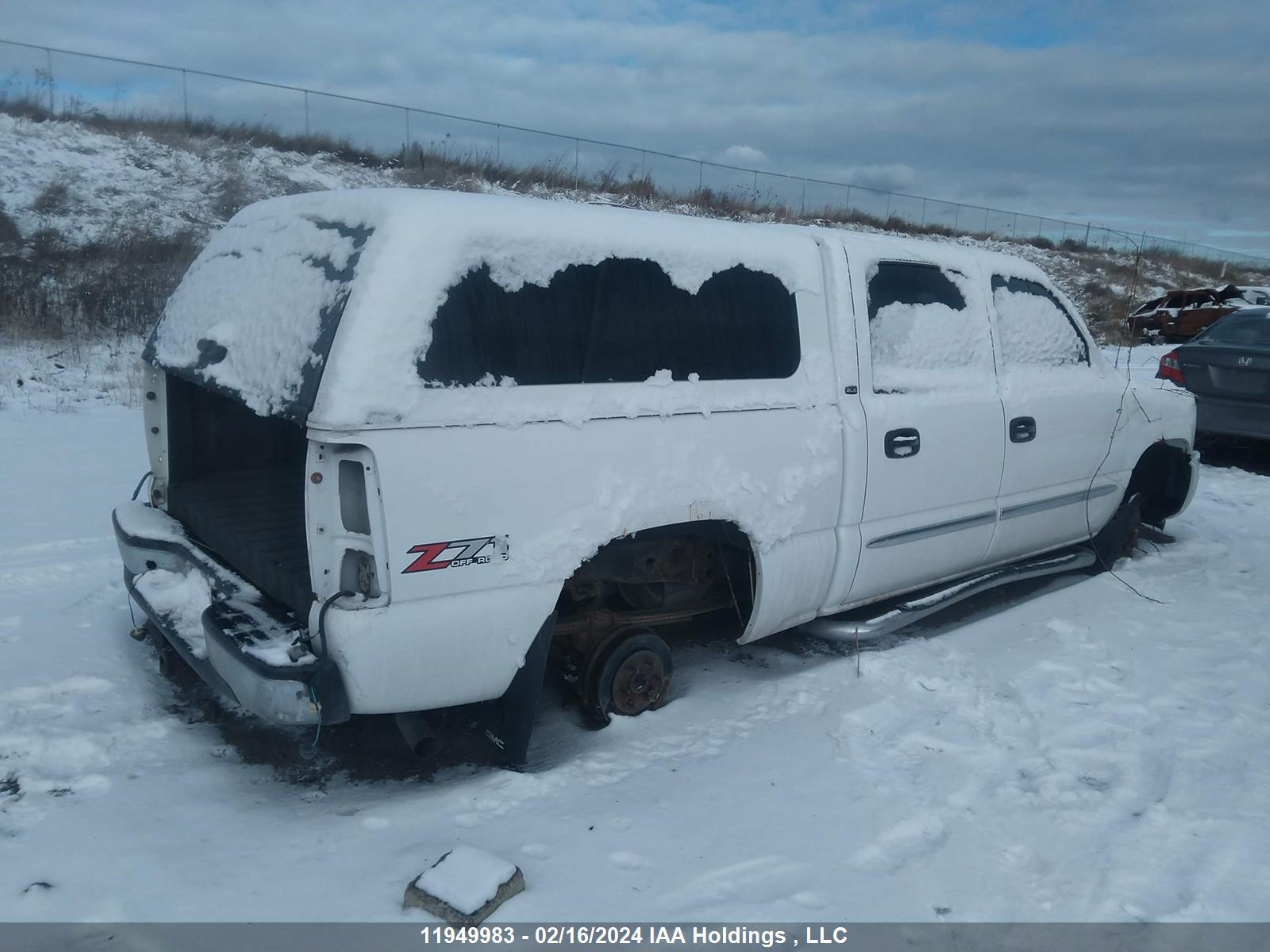 Photo 3 VIN: 2GTEK13TX71134220 - GMC SIERRA 