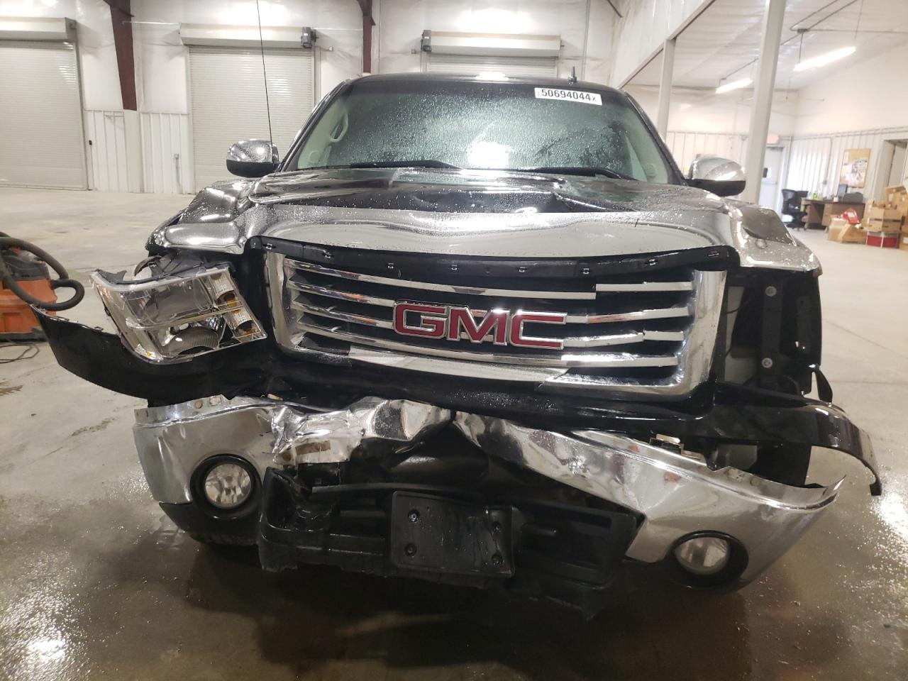 Photo 4 VIN: 2GTEK13Y981308128 - GMC SIERRA 