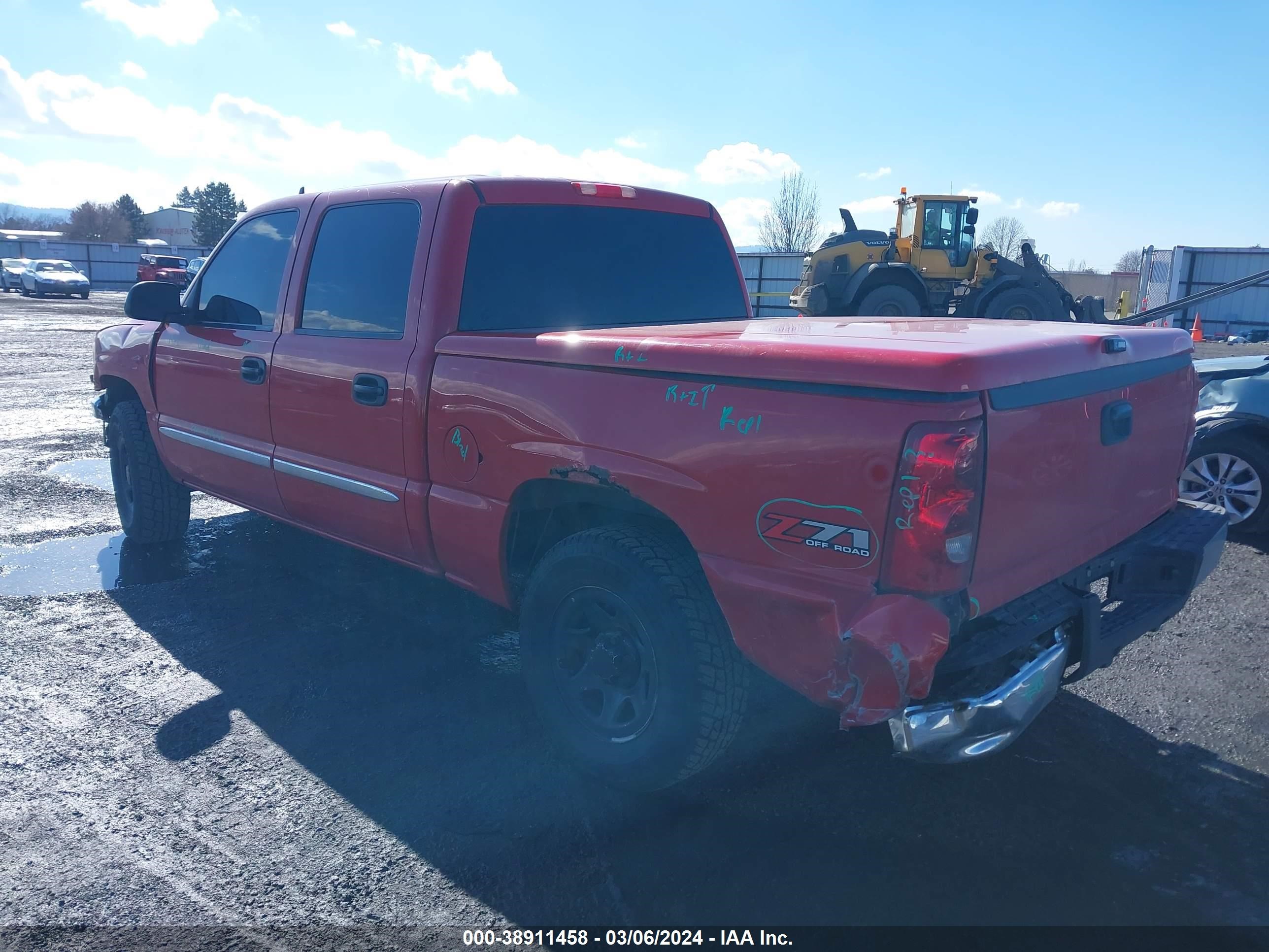 Photo 2 VIN: 2GTEK13Z261269923 - GMC SIERRA 