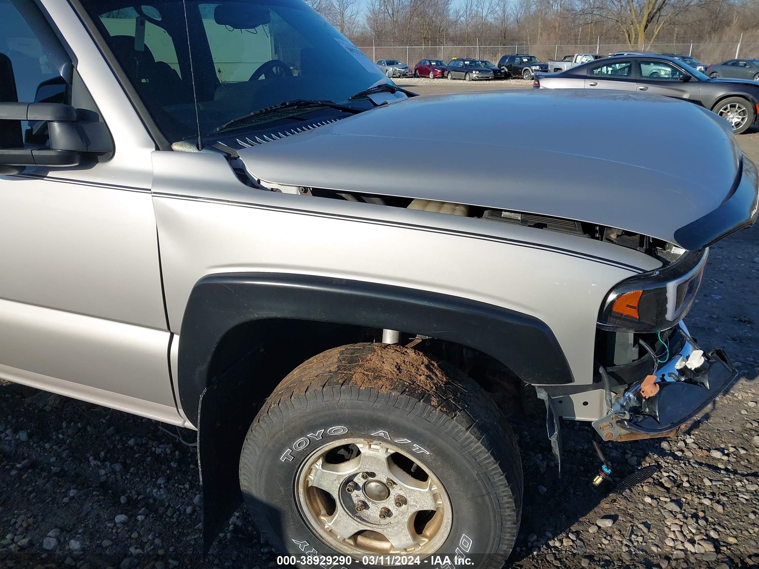 Photo 18 VIN: 2GTEK13Z861348691 - GMC SIERRA 