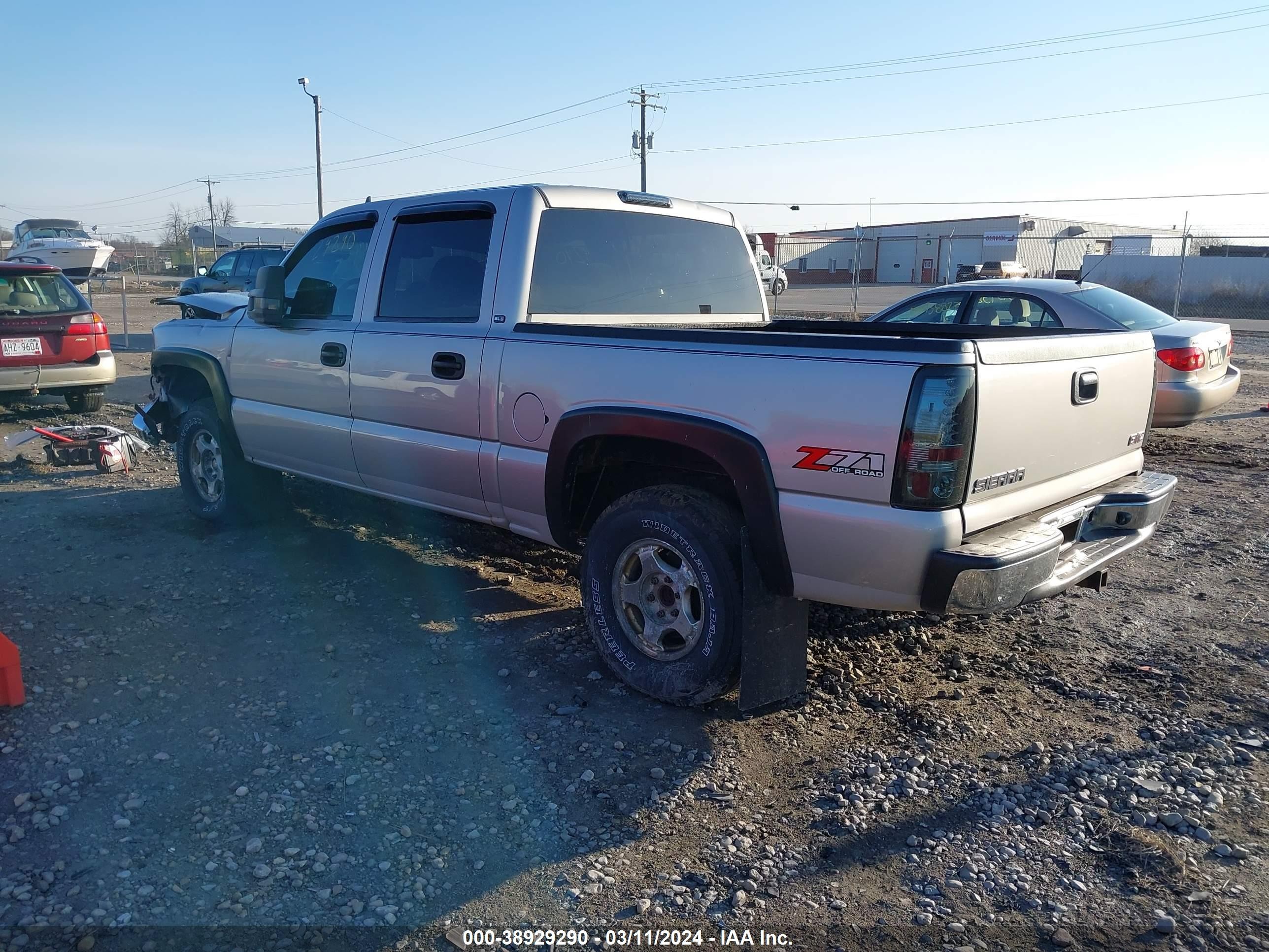 Photo 2 VIN: 2GTEK13Z861348691 - GMC SIERRA 